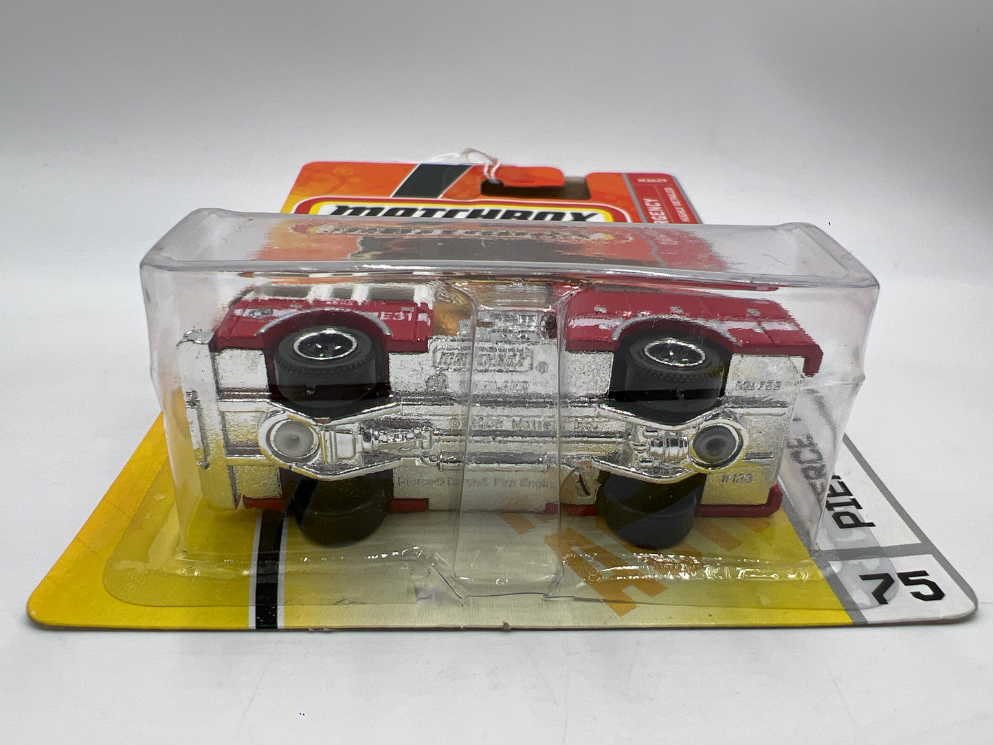 Matchbox Emergency #75 Pierce Fire Engine Red 216K