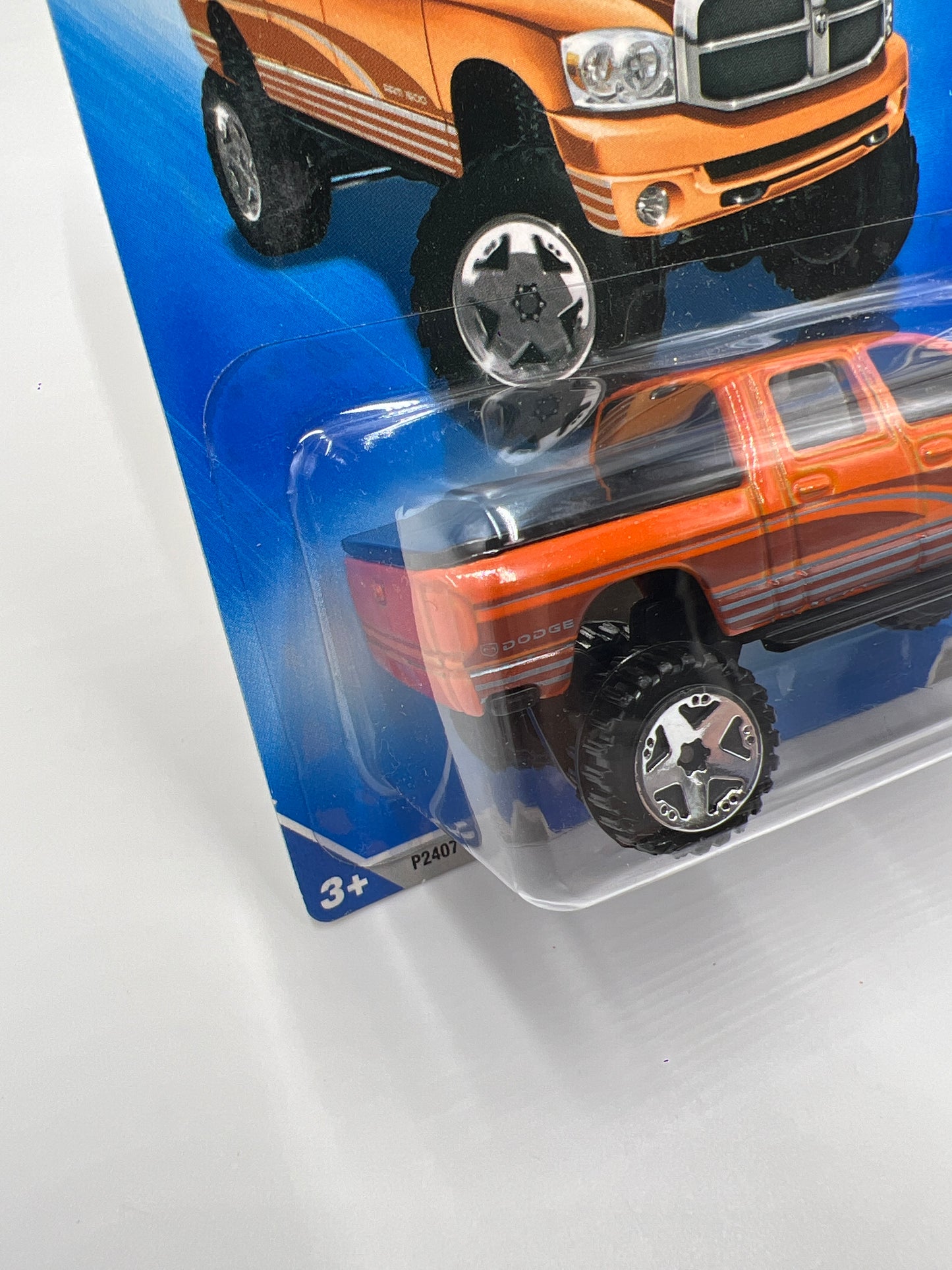 2009 Hot Wheels Special Features #87 Dodge Ram 1500 Orange 38C