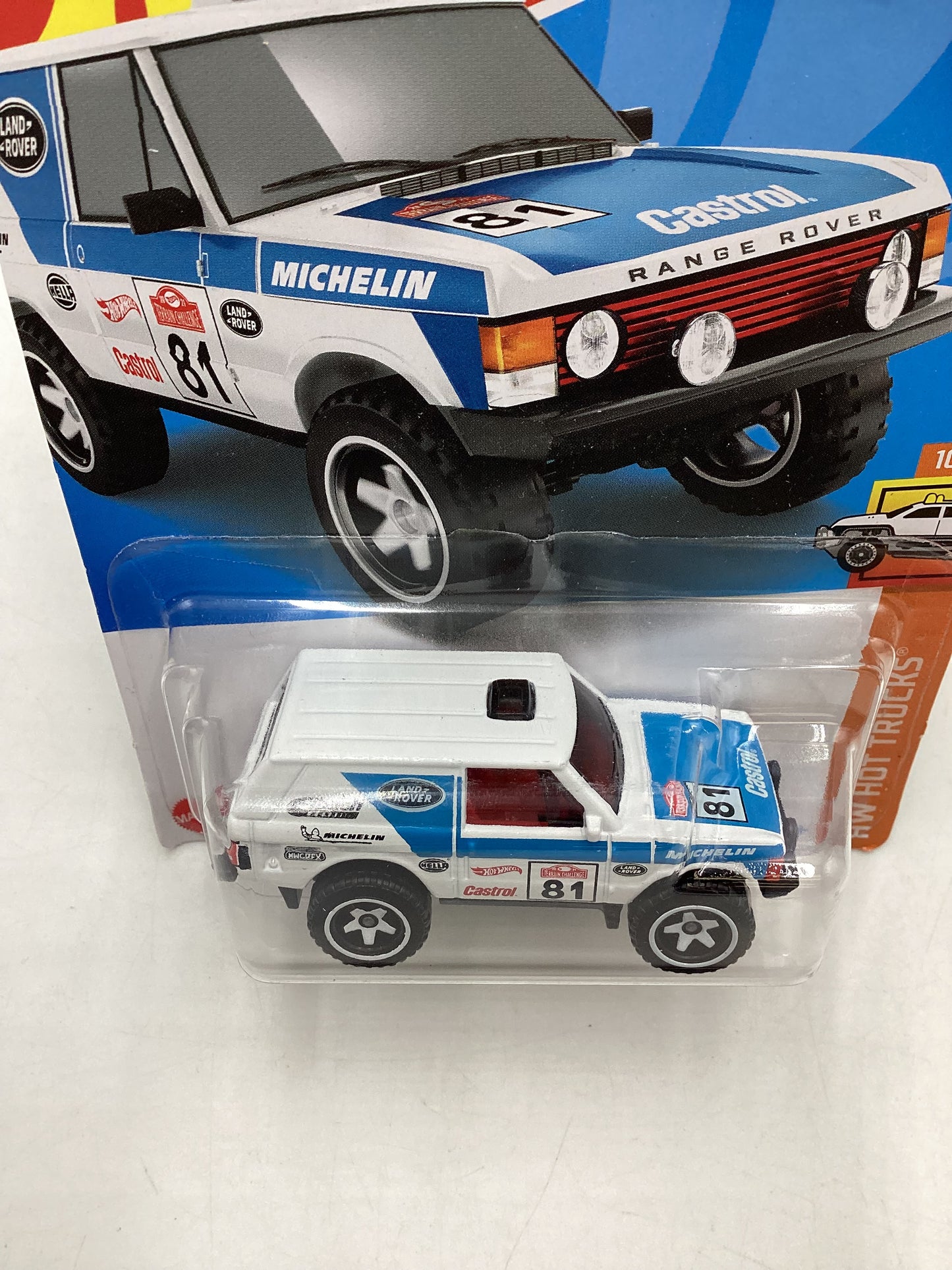 2022 Hot wheels #245 White Range Rover Classic GameStop exclusive 236C