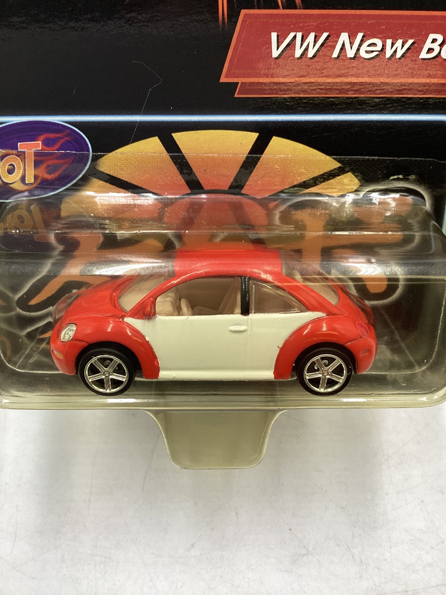 Revell Hot Hatch Diecast Euros VW New Beetle Red/White 185A