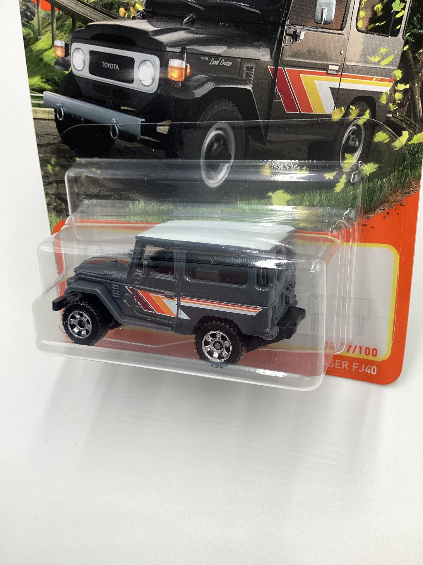 2022 Matchbox 97/100 Toyota Land Cruiser FJ40 Gray 208A