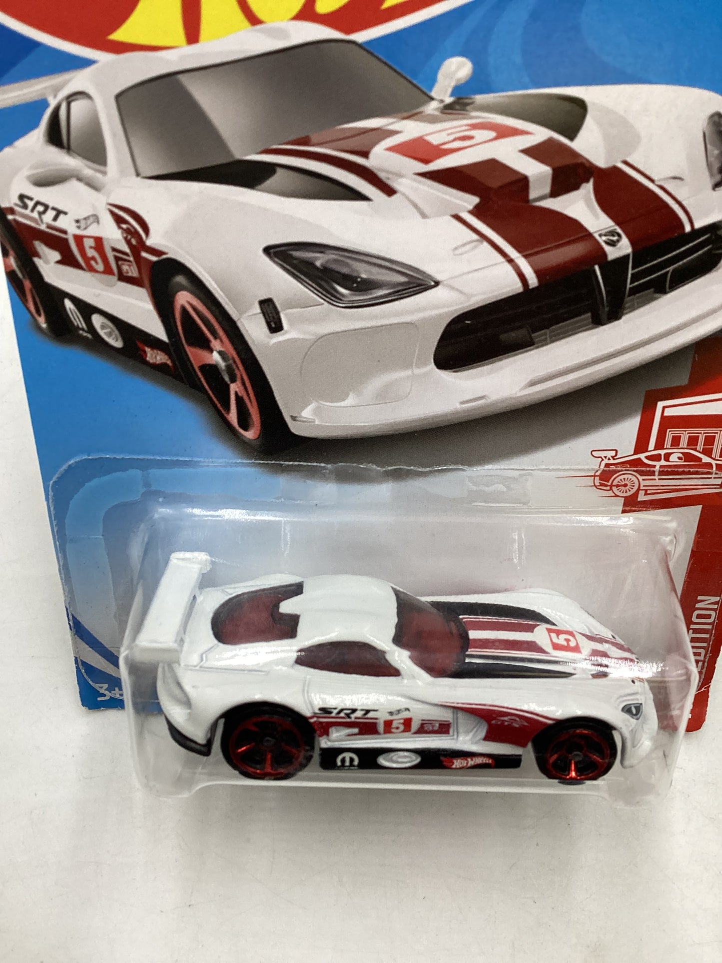 2019 Hot wheels #124 SRT Viper GTS-R Red edition Target Exclusive 145F