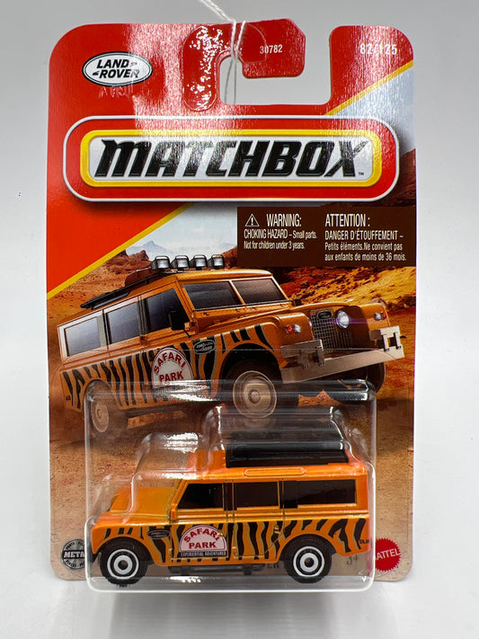 2025 Matchbox #82 1966 Land Rover Gen II Orange 215E