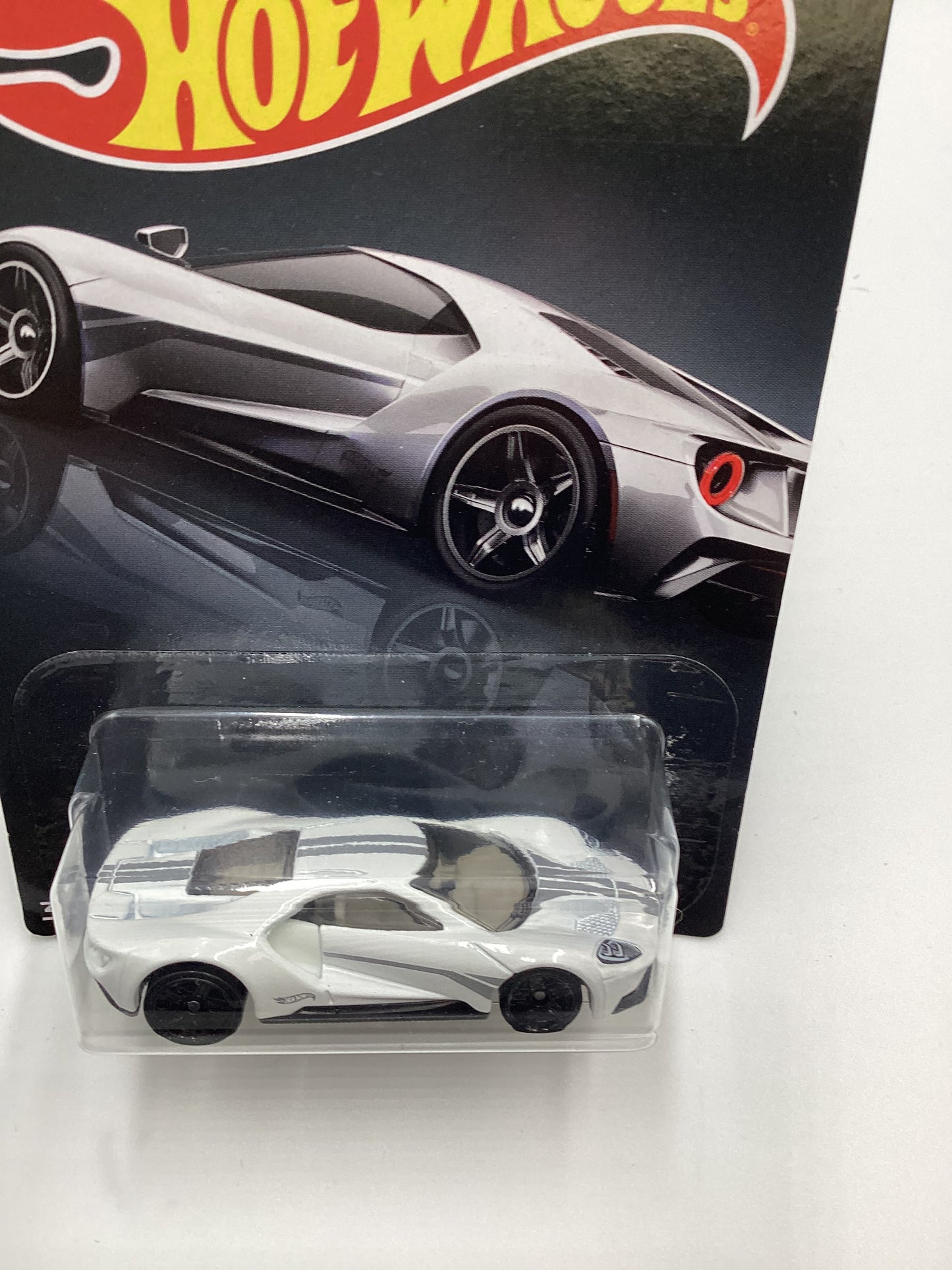 2019 Hot Wheels Exotics Series #2 17 Ford GT 154A