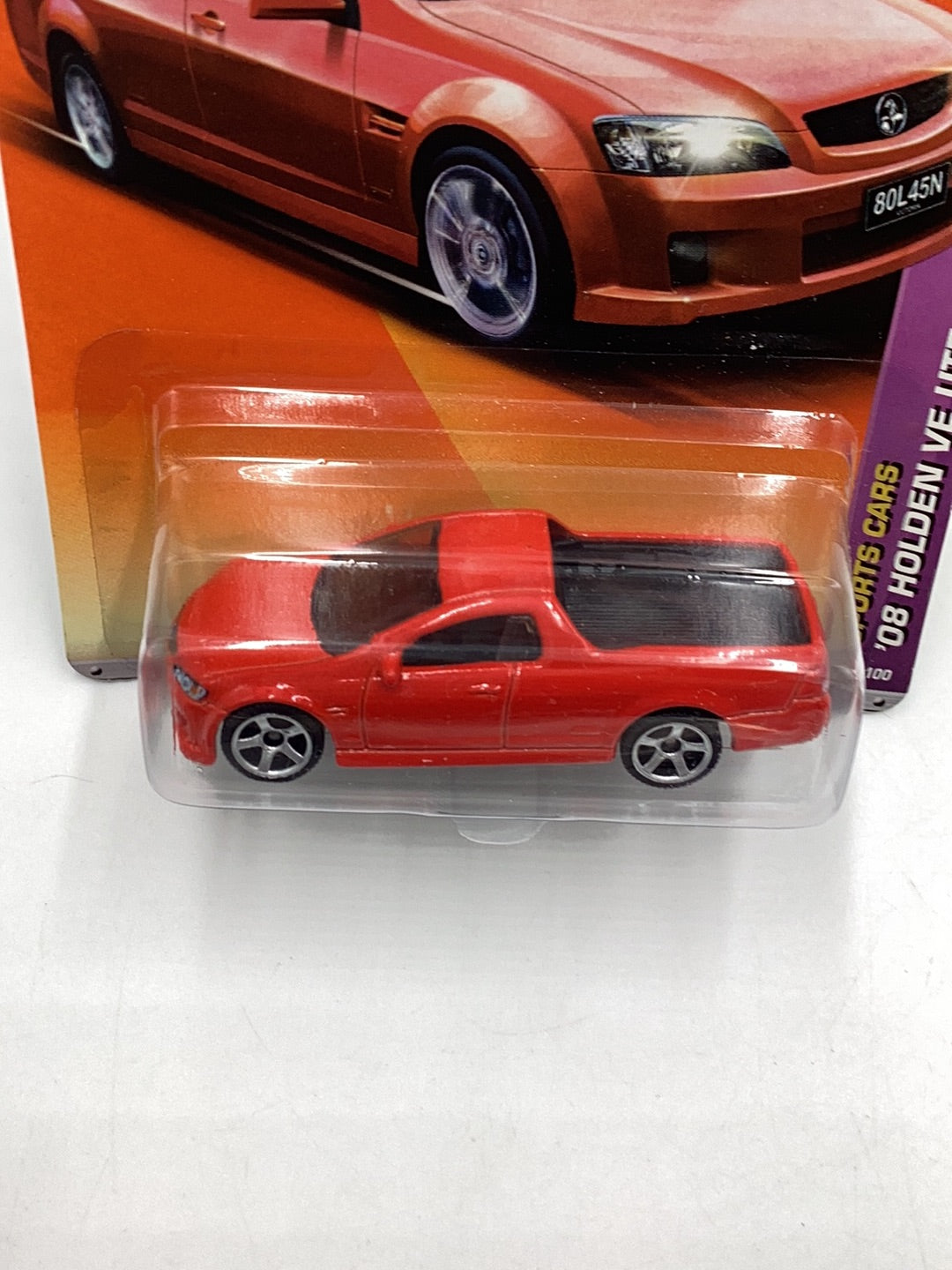 Matchbox #2 08 Holden VE UTE SSV red 212A