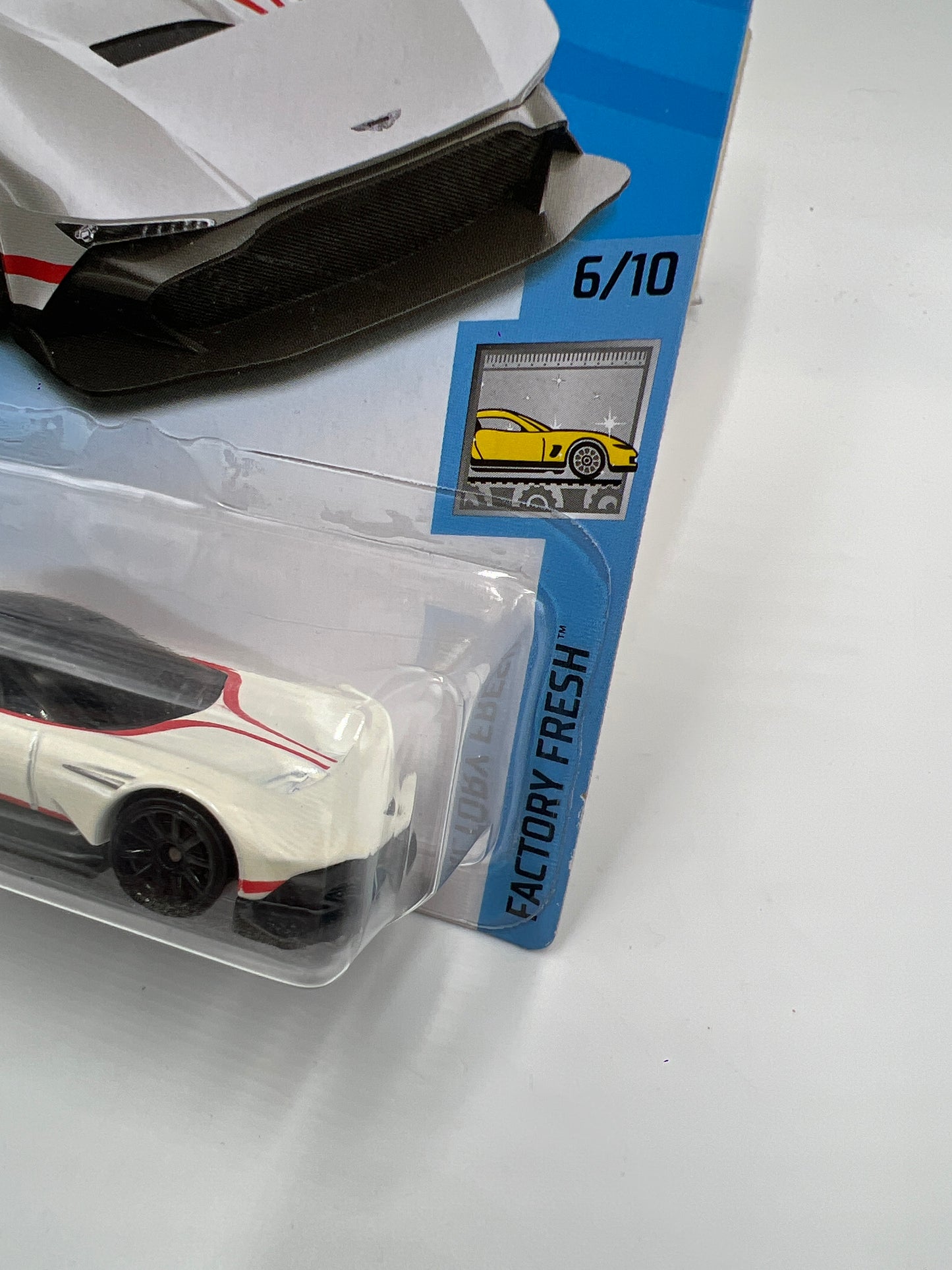2020 Hot Wheels Factory Fresh #88 Aston Martin Vulcan White