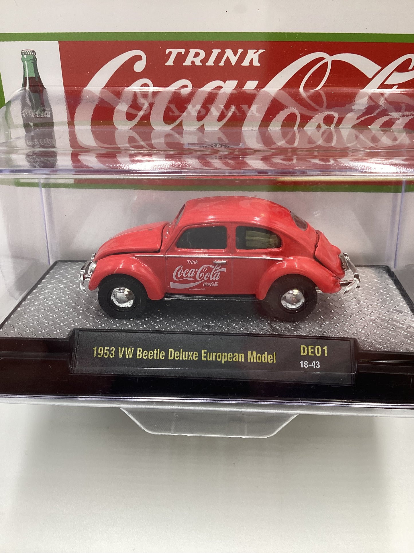 M2 Machines DE01 Coca Cola 1953 VW Beetle European Model Red 200C