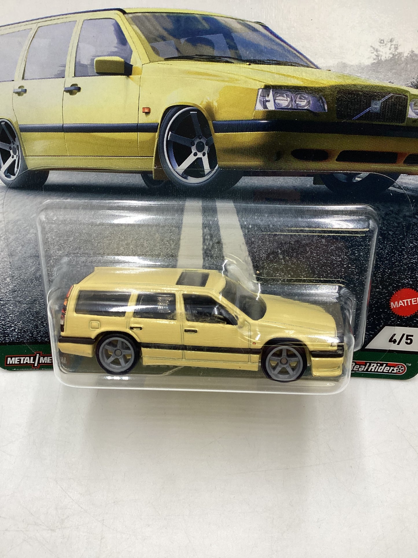 2021 Hot wheels Fast wagons 4/5 Volvo 850 Estate 244B