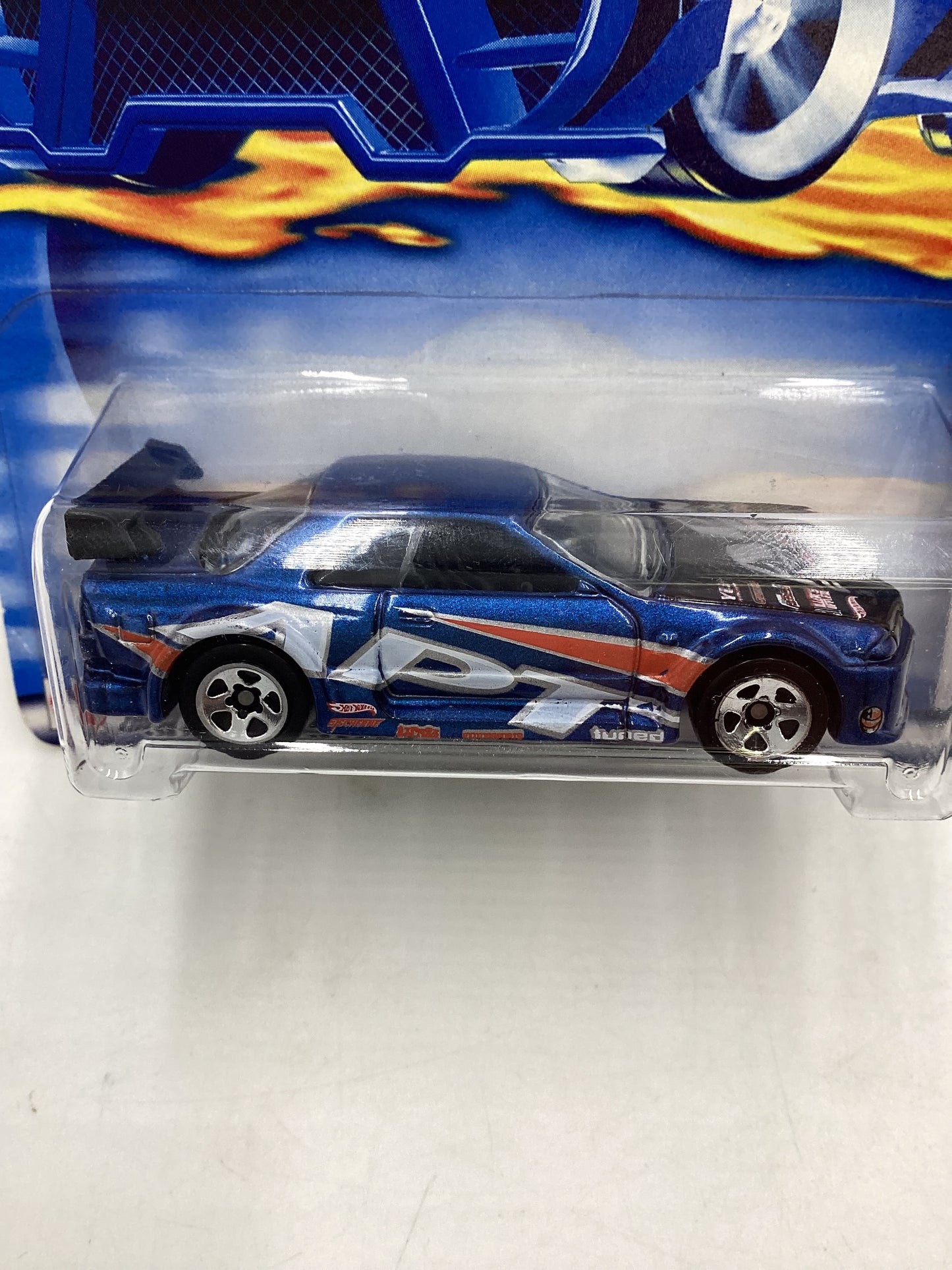 2002 Hot Wheels First Editions #019 Nissan Skyline *Bad Card* 82D