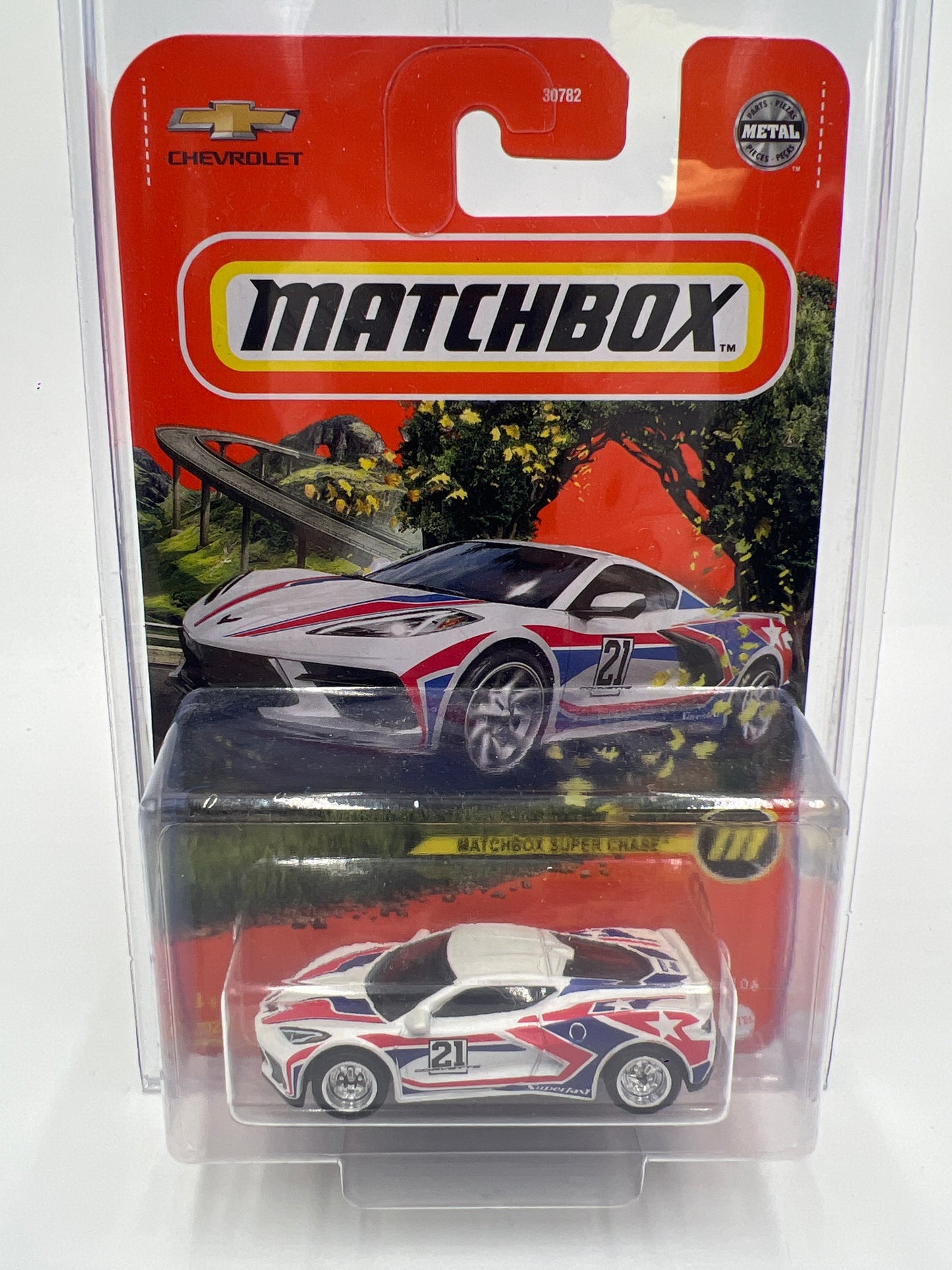 Matchbox Super Chase 2020 Corvette White W/Protector