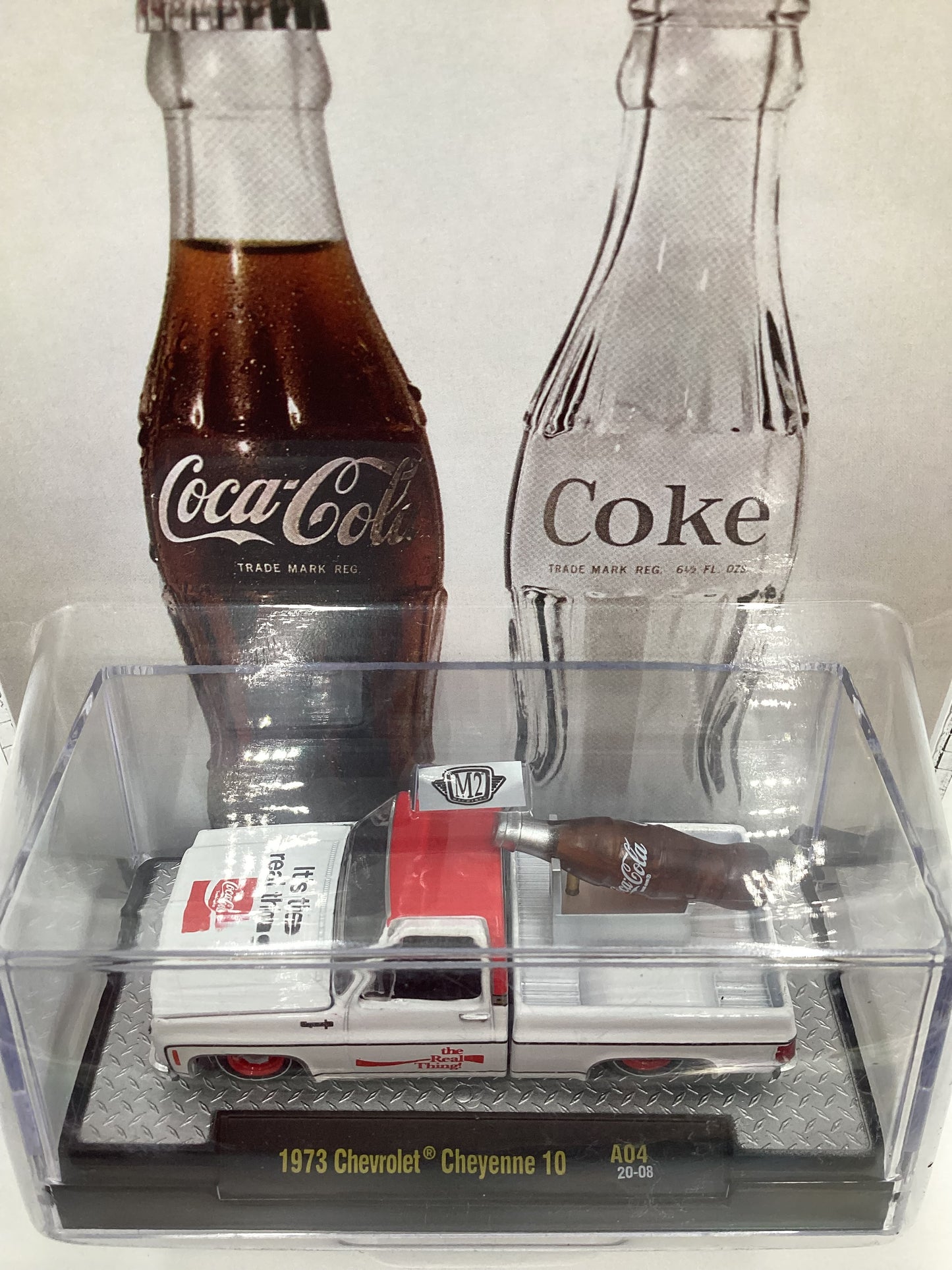 M2 Machines 1973 Chevrolet Cheyenne A04 Coca Cola White A04 199E