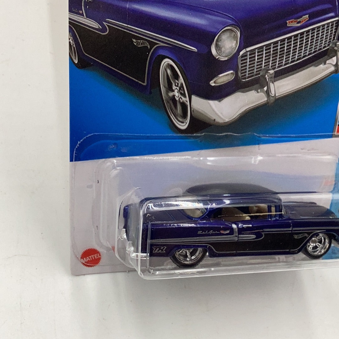 2022 hot wheels super treasure hunt #20 55 Chevy W/Protector