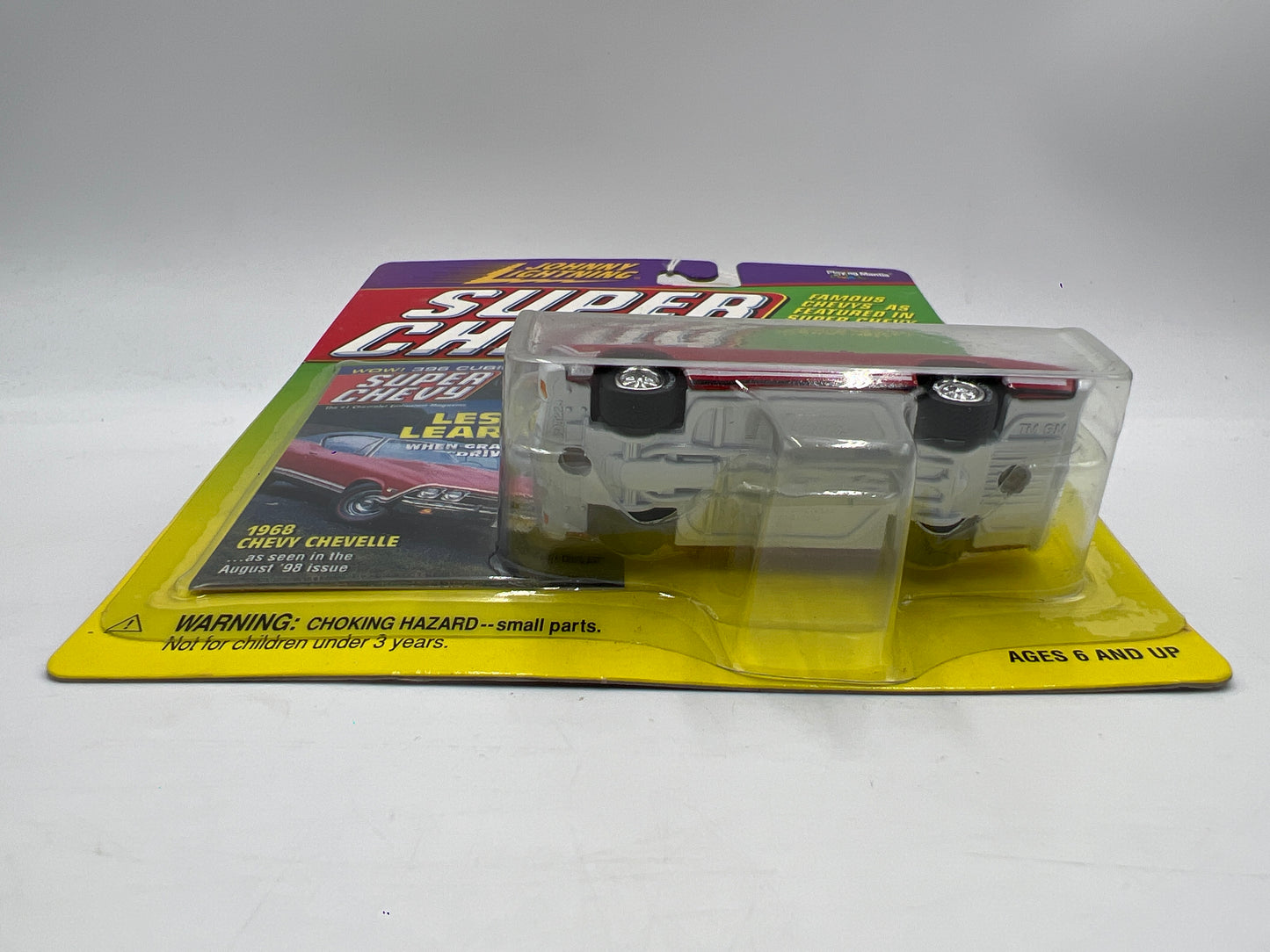 Johnny Lightning White Lightning Chase Super Chevy 1968 Chevy Chevelle Red