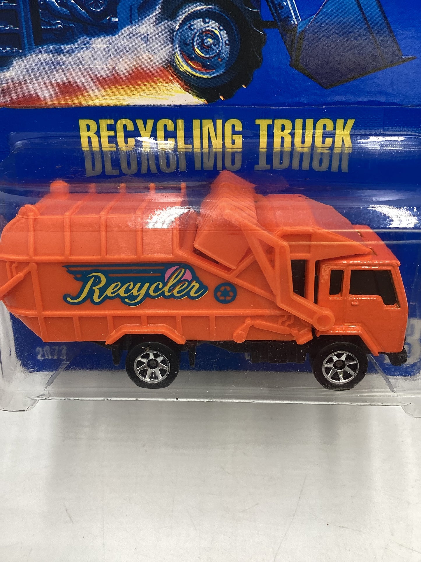 Hot Wheels Blue Card New Model Collector  No. 143 Recycling Truck Orange 7SP Wheels 239G