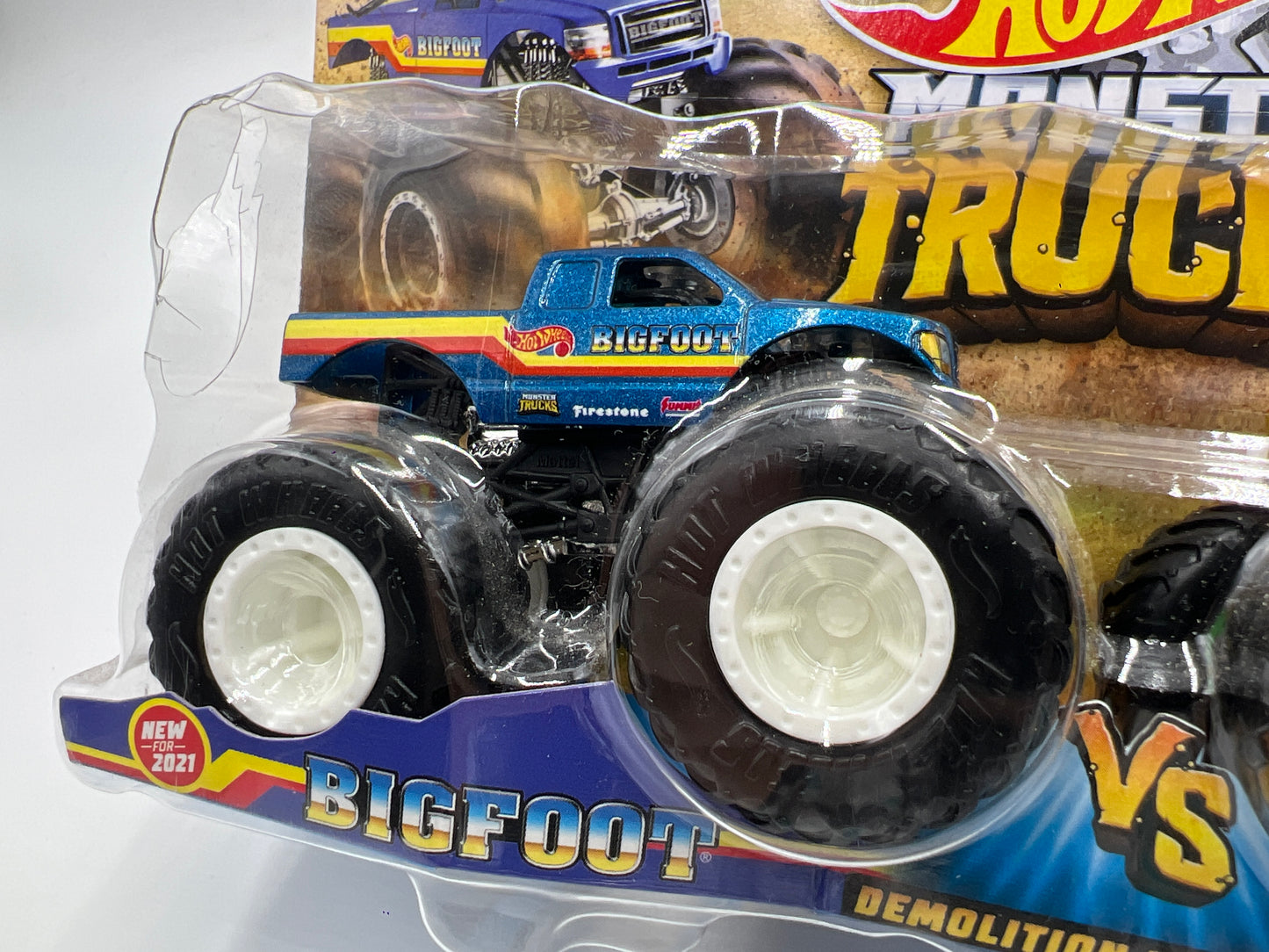 2021 Hot Wheels Monster Trucks Demolition Doubles Bigfoot Vs Snake Bite Cracked Blister
