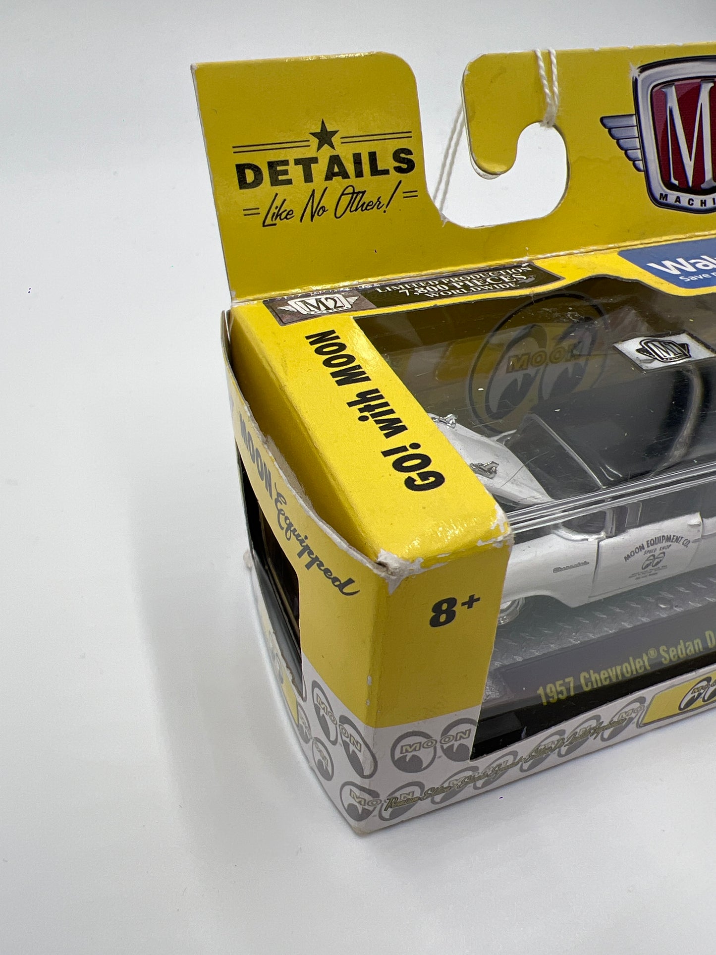 M2 Machines Walmart Exclusive Mooneyes 1957 Chevrolet Sedan Delivery White/Black (Bad Box) WMTS08