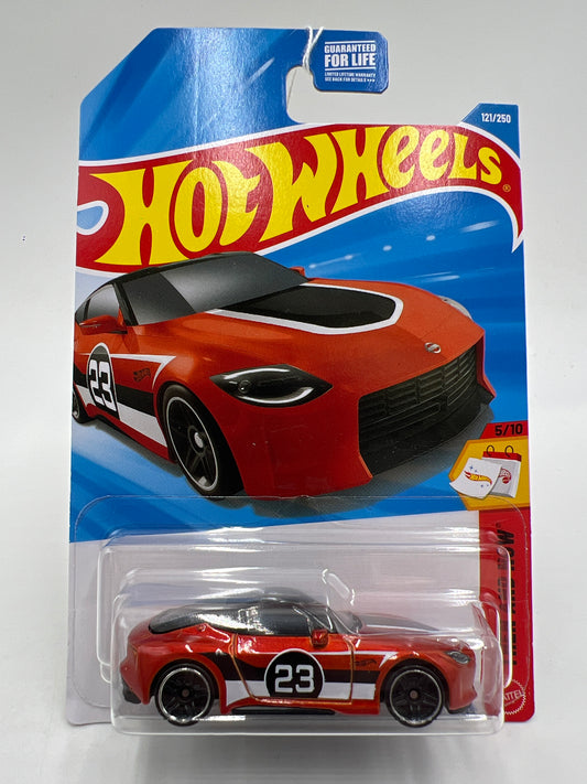 2026 Hot Wheels D E Case #121 2023 Nissan Z Orange 78i