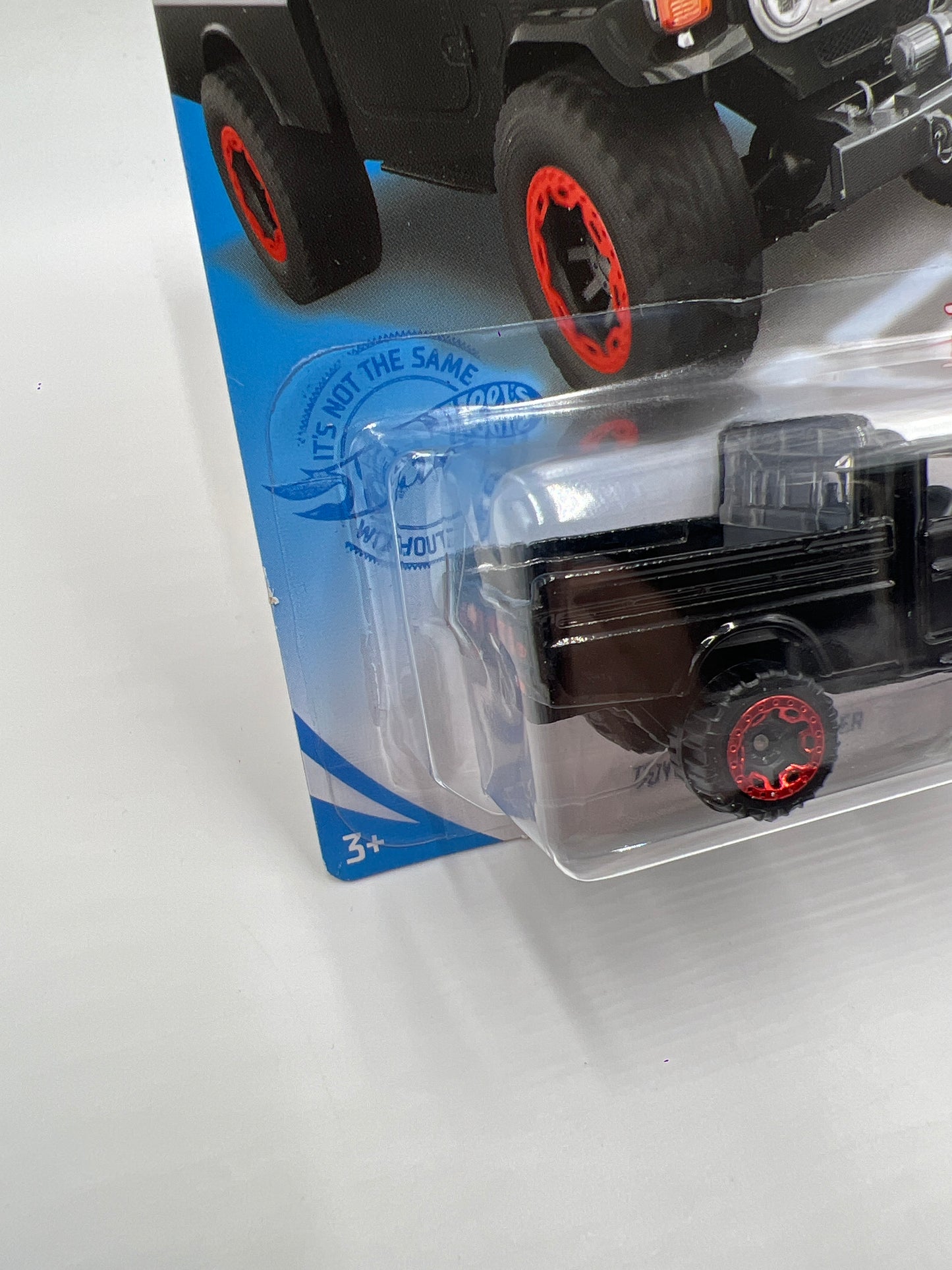 2021 Hot Wheels Target Exclusive Red Edition #202 Toyota Land Cruiser Black 143A