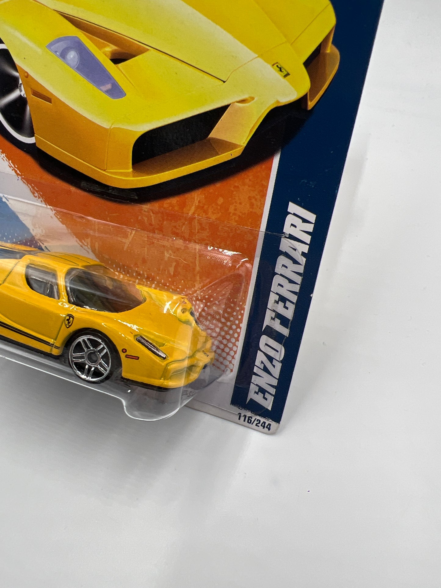 2011 Hot Wheels Nightburnerz #116 Enzo Ferrari Yellow SR