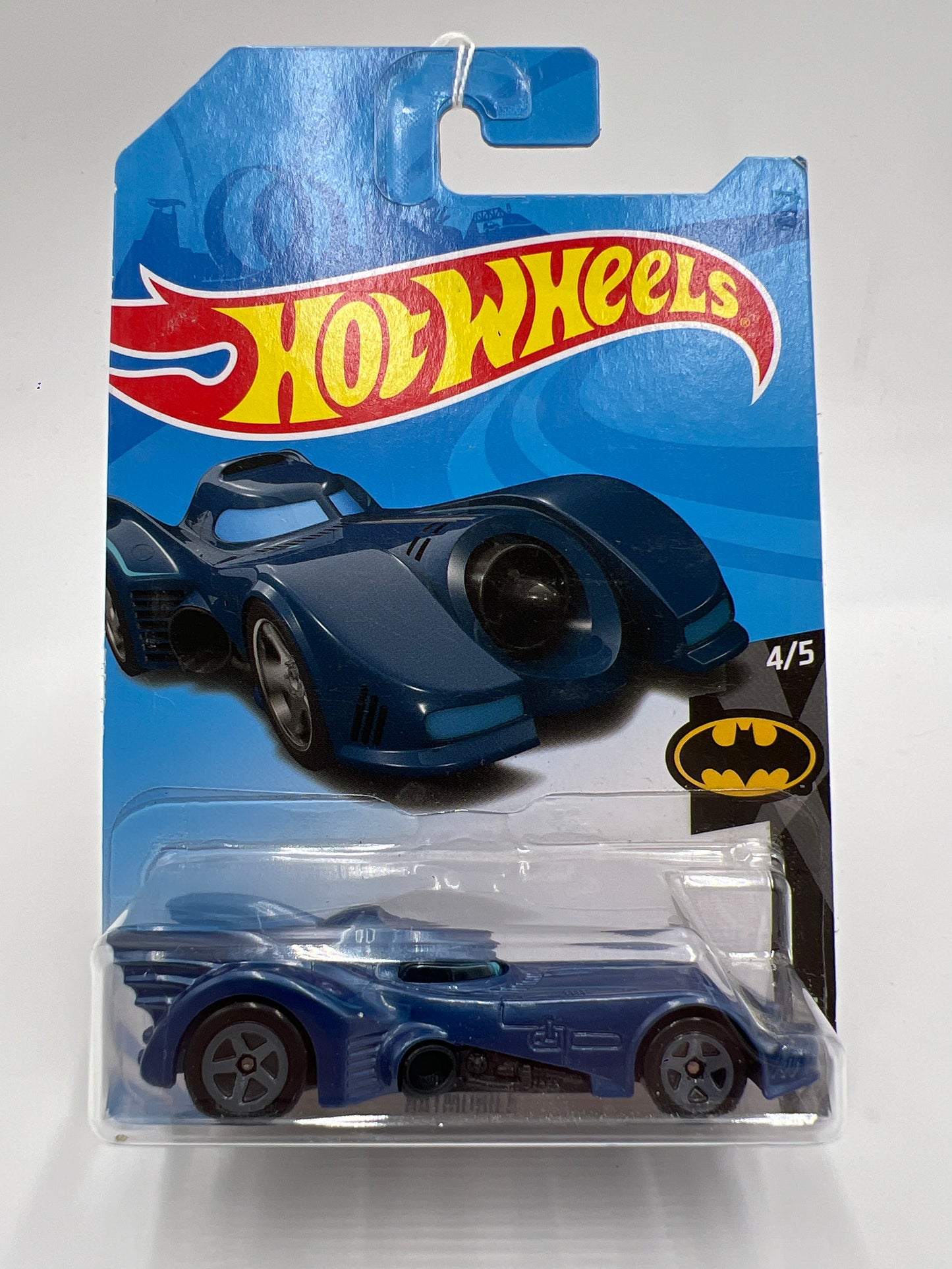 Hot Wheels 2018 Treasure Hunt Batmobile Blue International Card 282A