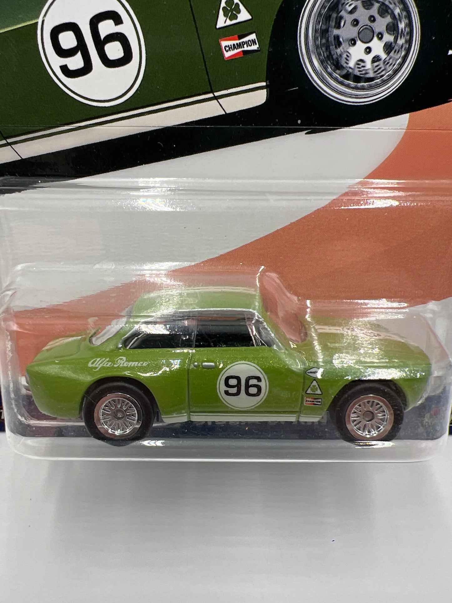 Hot Wheels Premium Euro Speed #1 Alfa Romeo Giulia Sprint GTA Green 252i