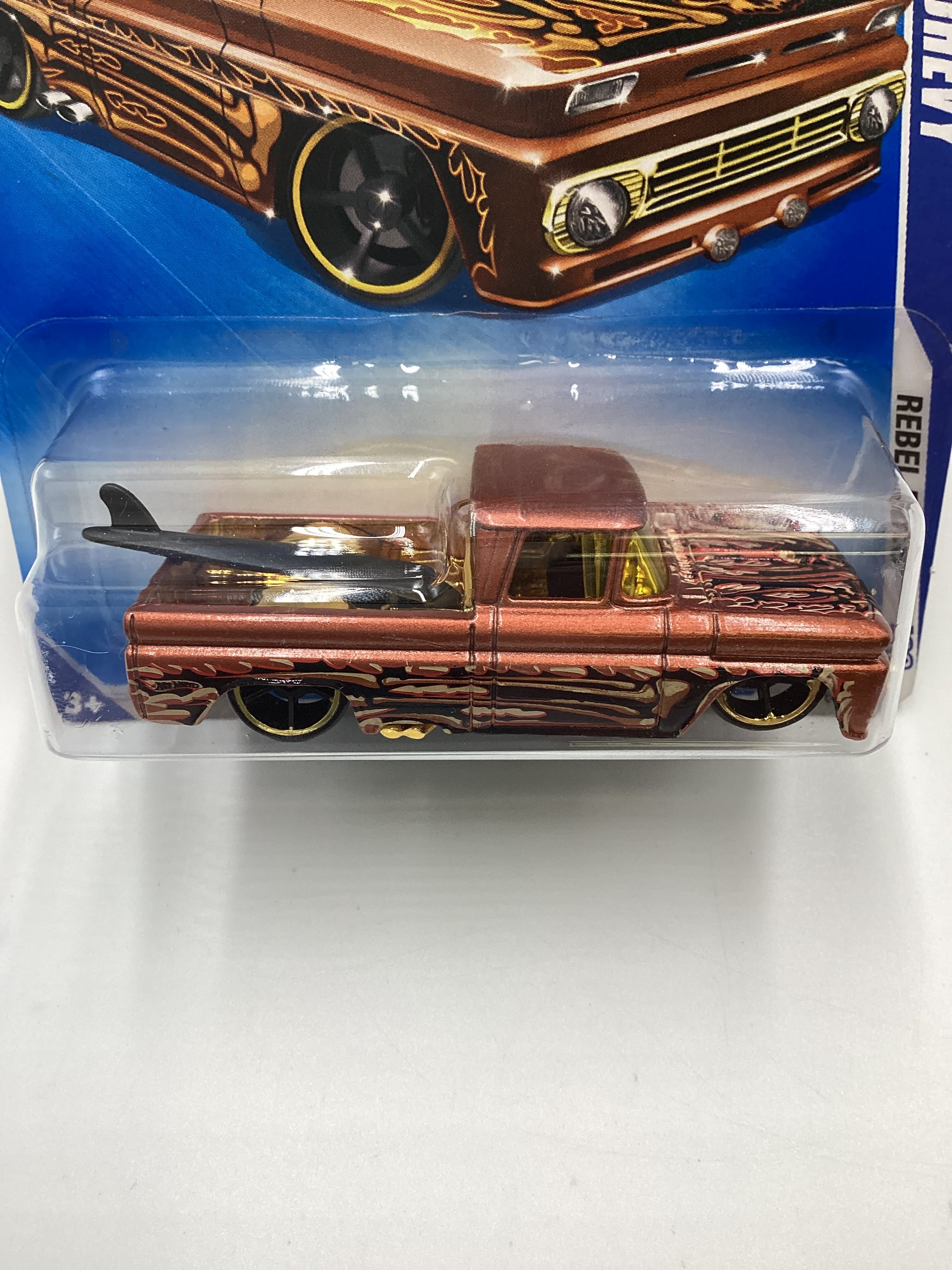 2009 Hot Wheels #139 Custom 62 Chevy Copper Intl. Card (SR
