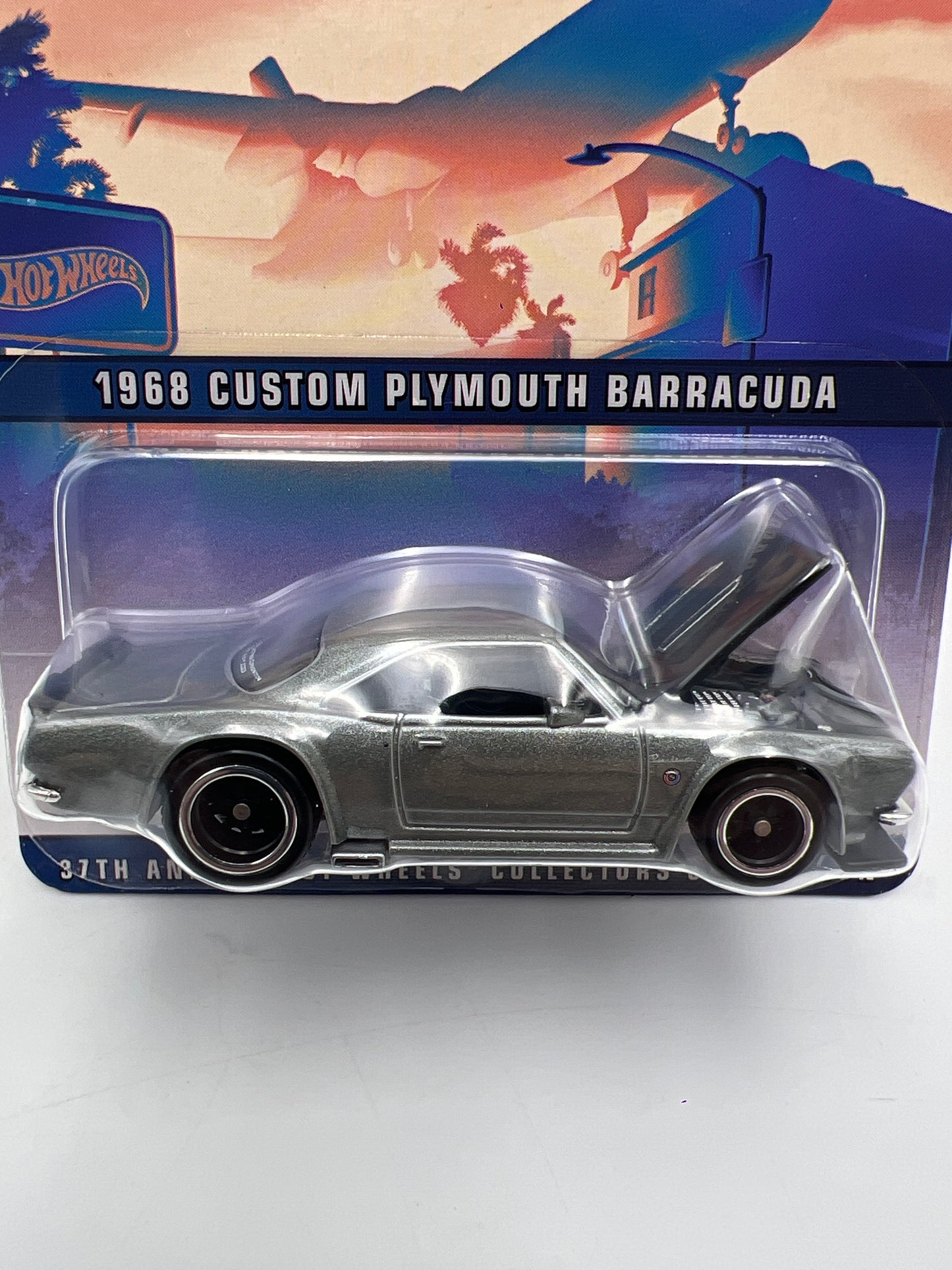 Hot Wheels 37th Collectors Convention 1968 Custom Plymouth Barracuda W/Protector See Desc