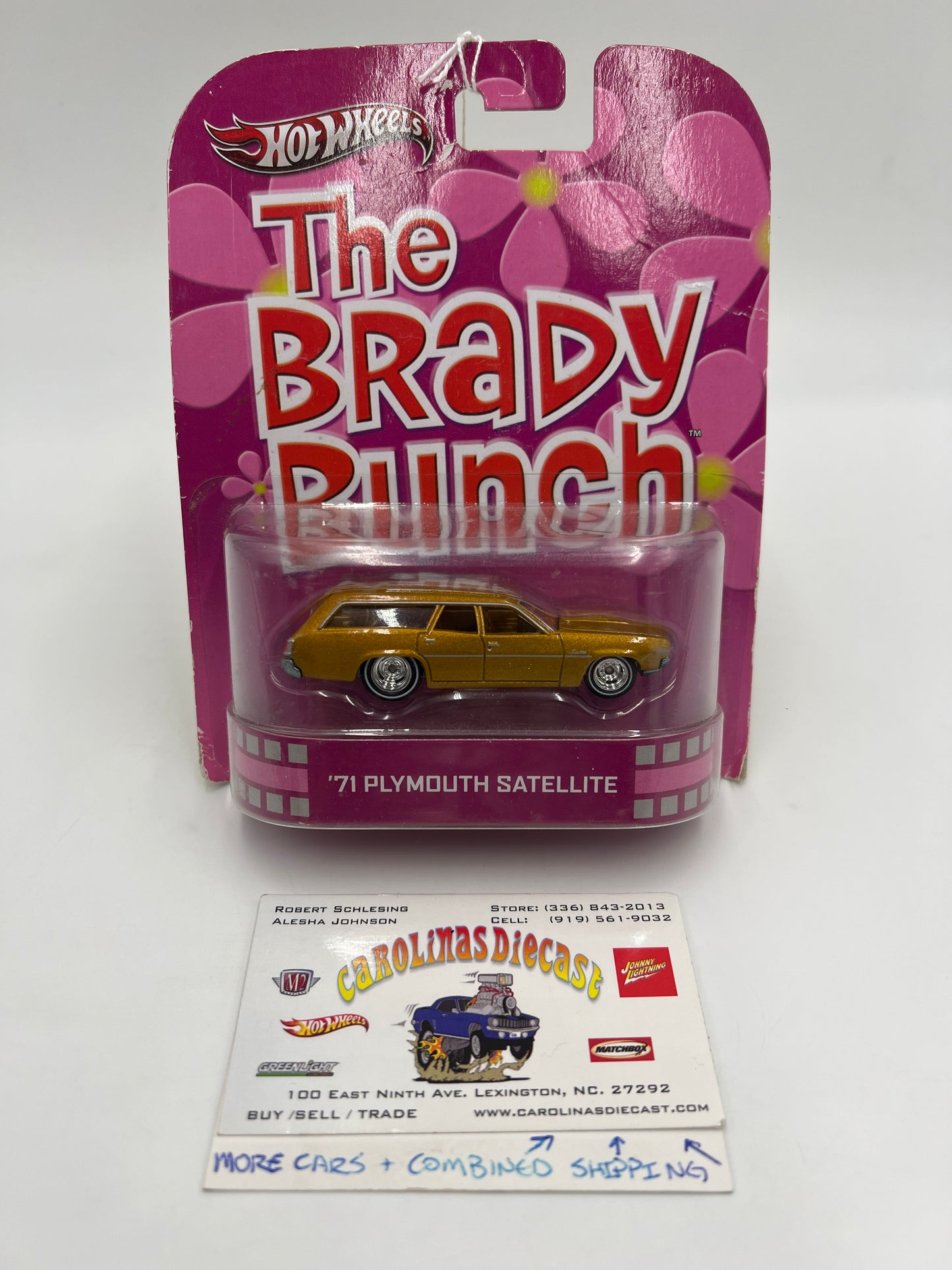 Hot Wheels Retro Entertainment The Brady Bunch 71 Plymouth Satellite Gold Card Not Perfect 241B