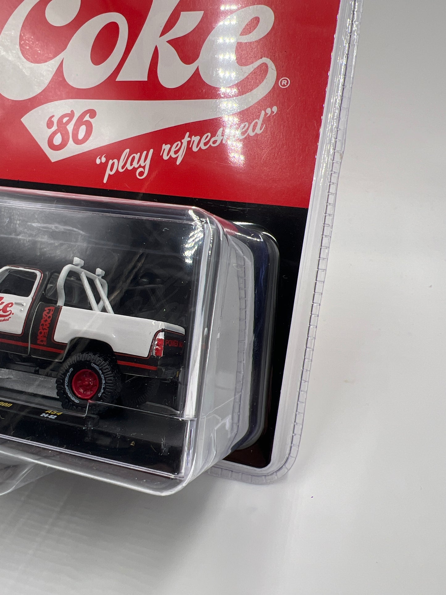 2025 M2 Machines Coca Cola 1979 Dodge 150 Macho Power Wagon A54 201F