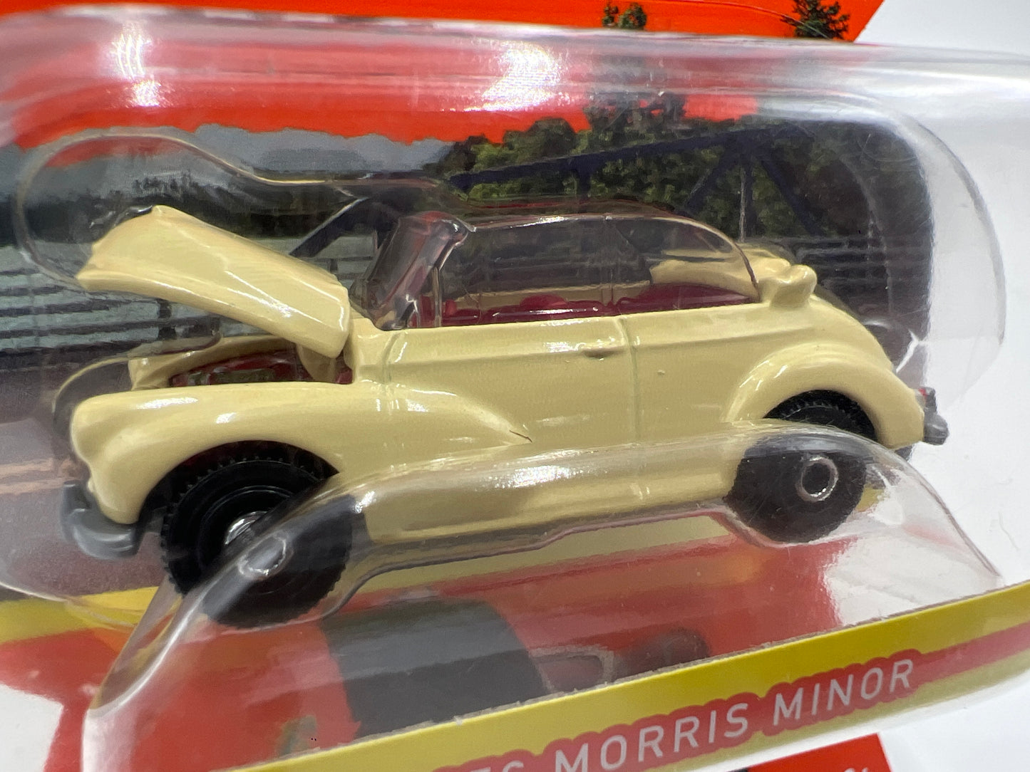 Matchbox Moving Parts #20 1956 Morris Minor Cream 169E