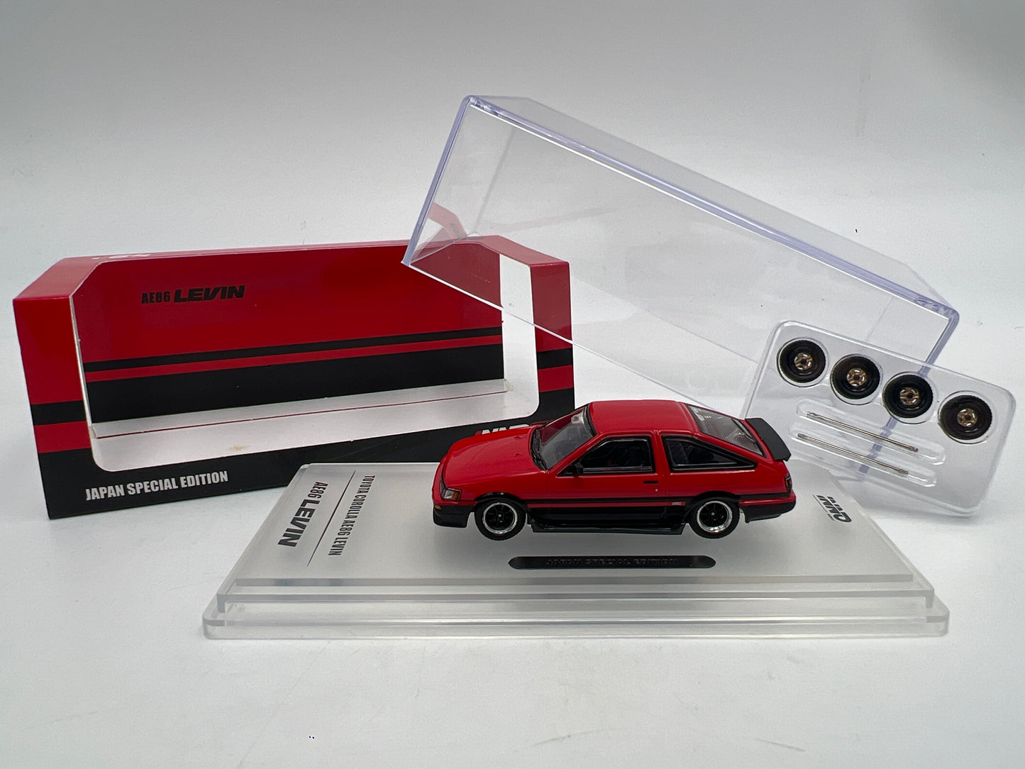 Inno64 1/64 Japan Special Edition Toyota Corolla AE86 Levin Red