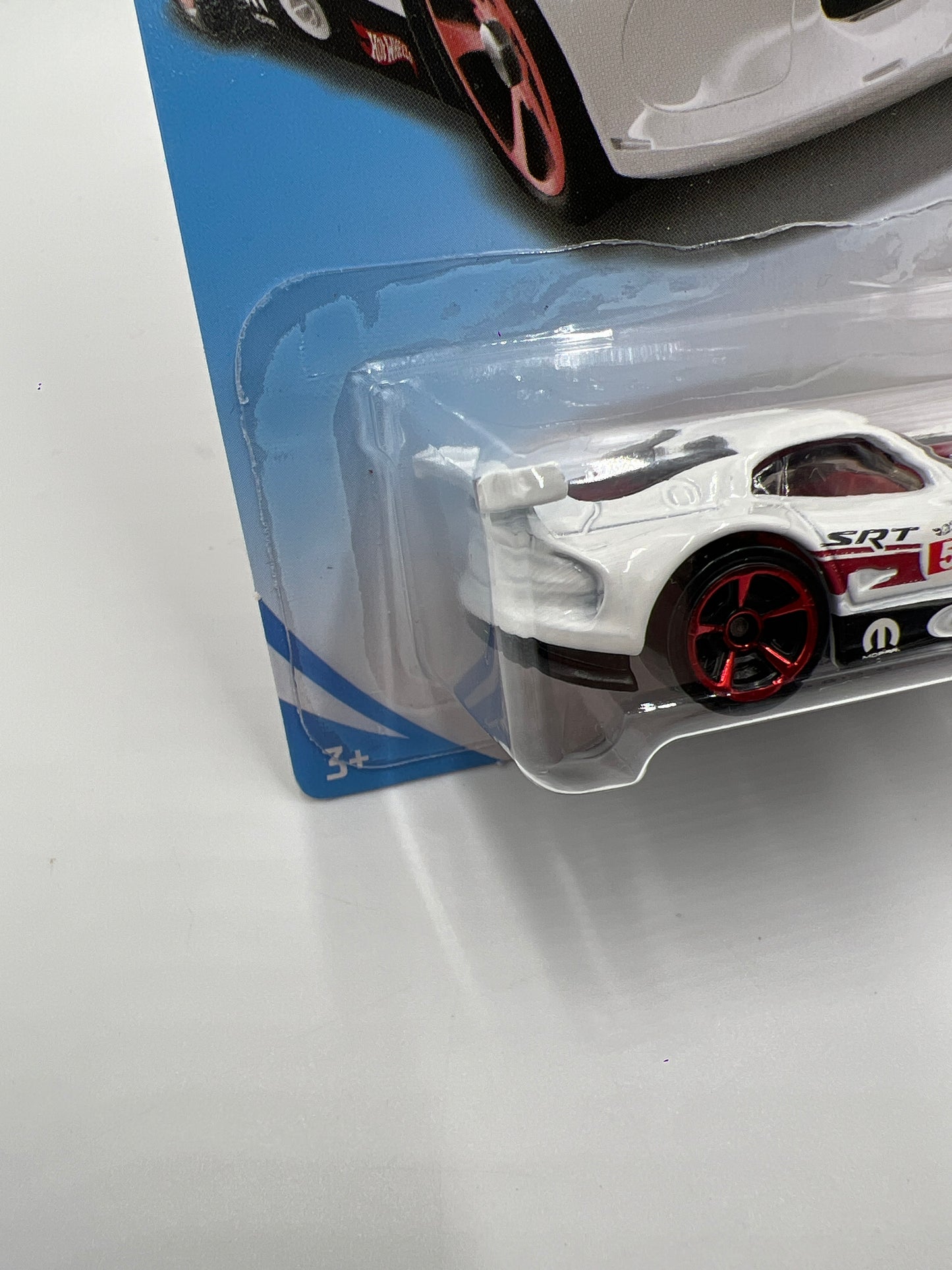 2019 Hot Wheels Target Exclusive Red Edition #124 SRT Viper GTS-R White 148A