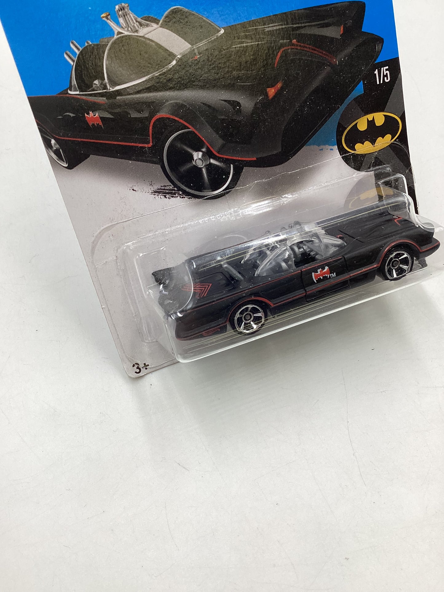 2016 Hot Wheels #226 TV Series Batmobile 119E