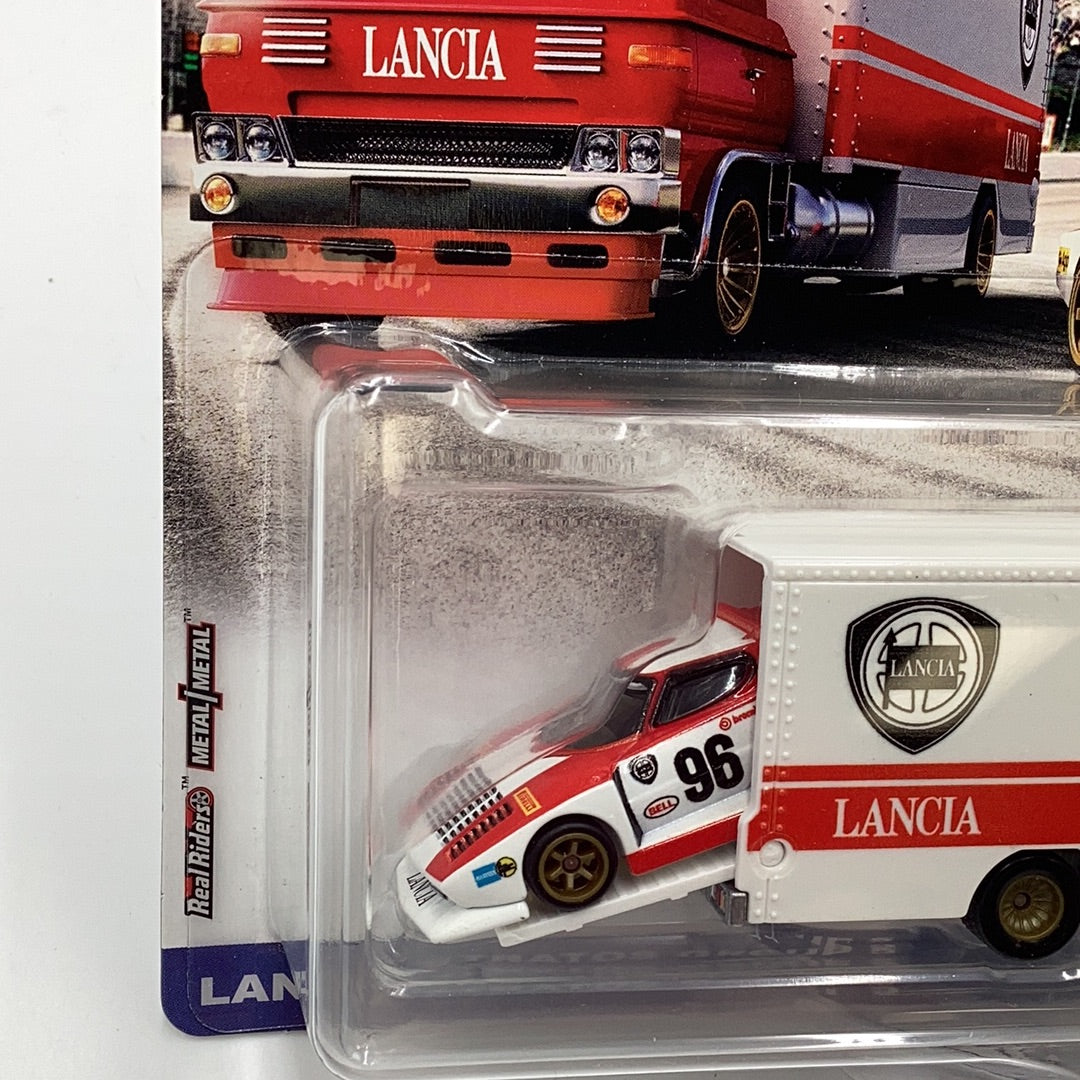 Hot wheels car culture team transport #42 Lancia Stratos Group 5 Sakura Sprinter 245F