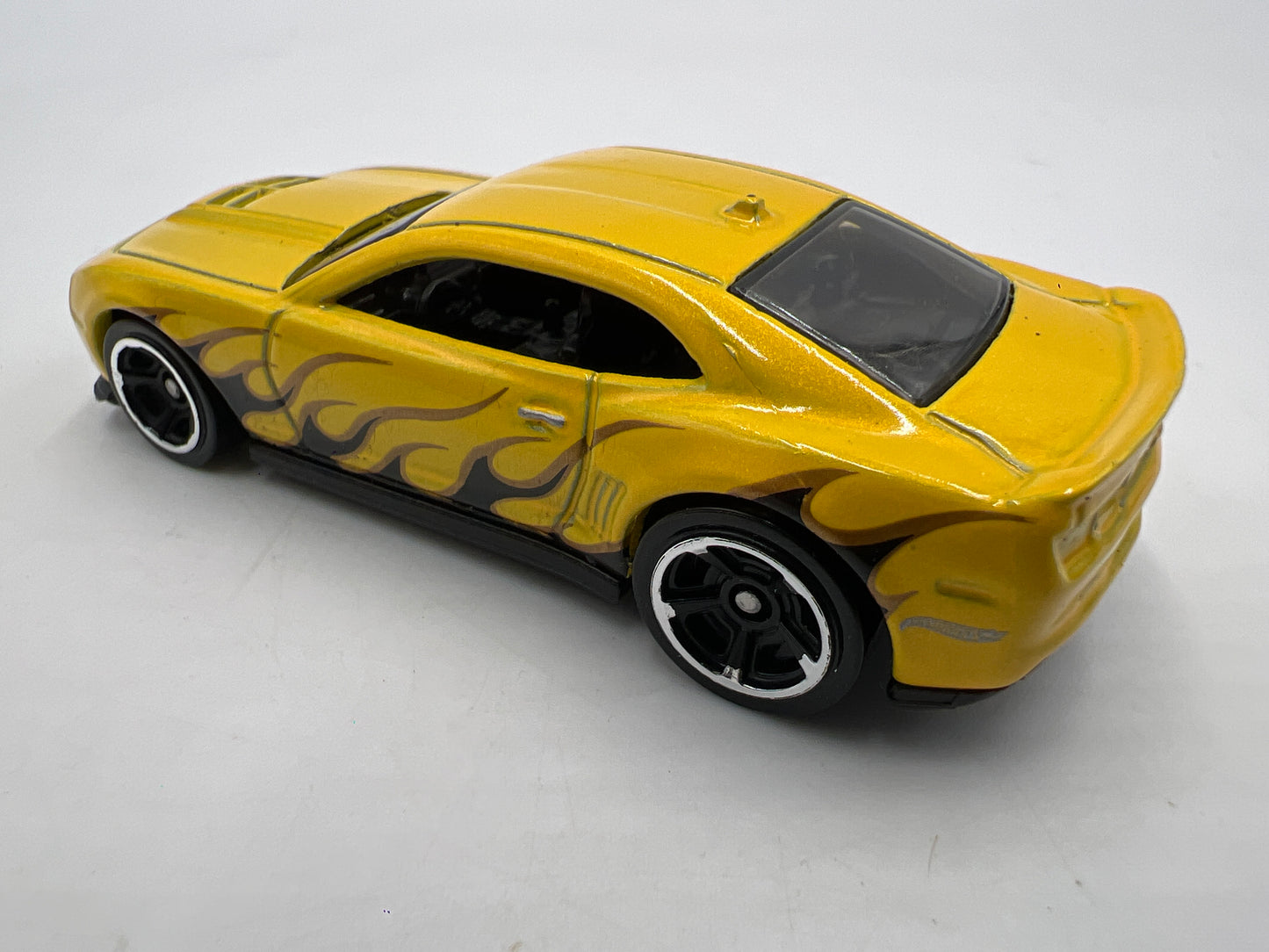 2016 Hot Wheels Mystery Models Series 1 #4 12 Camaro ZL1 Concept Yellow