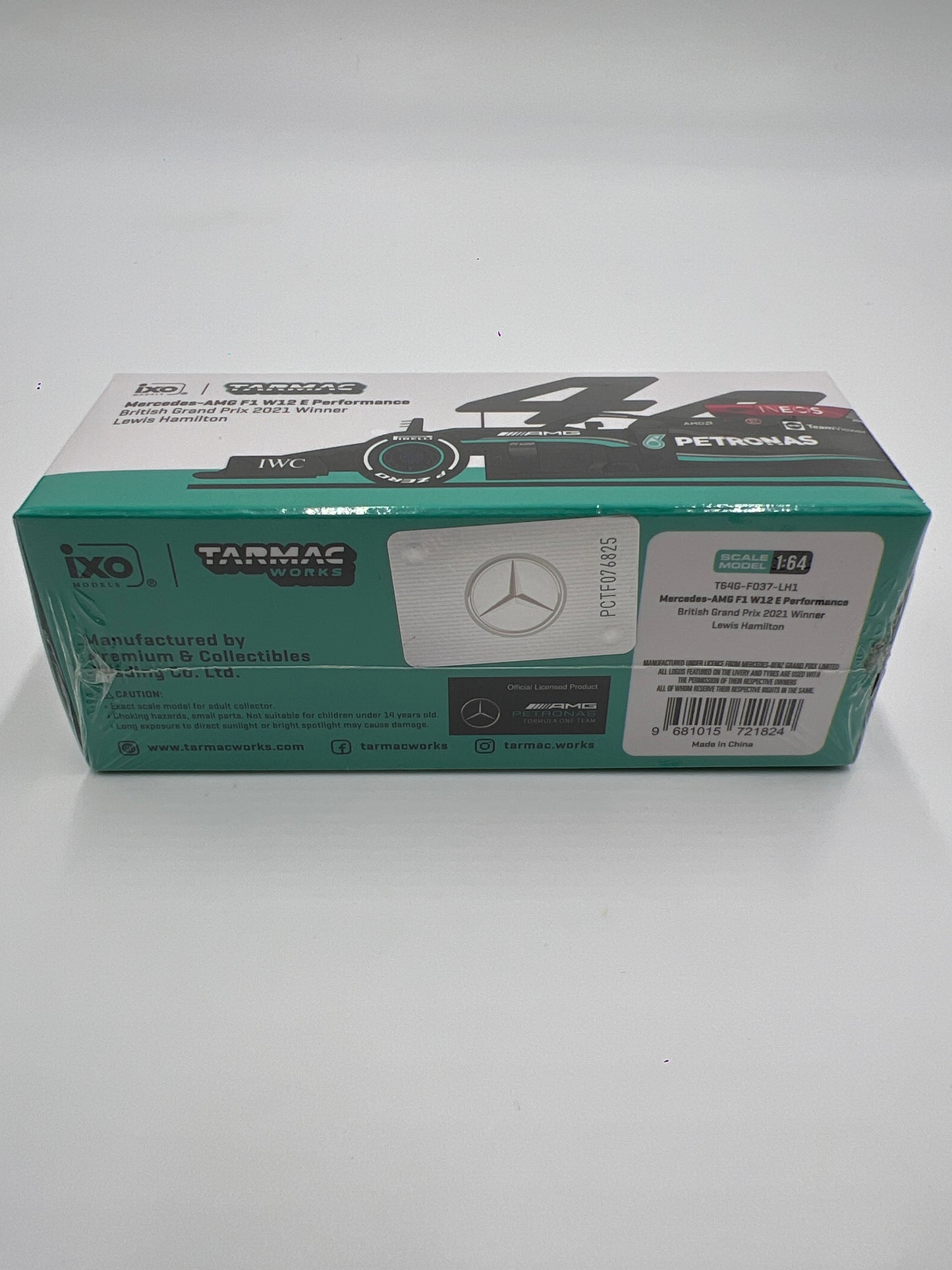 Tarmac Works Global64 IXO Models Lewis Hamilton Mercedes-AMG F1 W12 E Performance British Grand Prix 2021 Winner Sealed