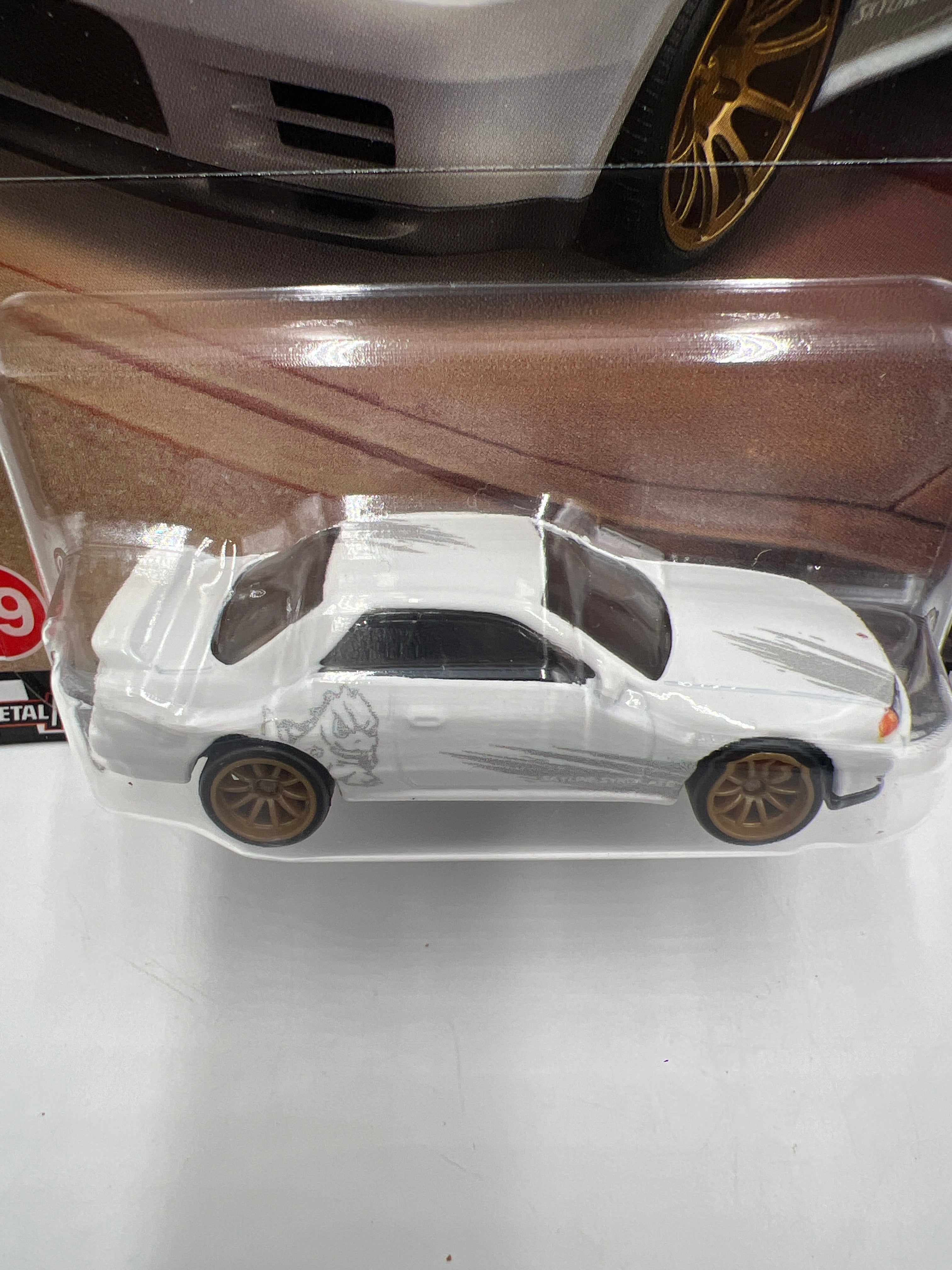 100% ホットウィール AMBR 2024 Hot Wheels Boulevard Gold Label #99 Nissan Skyline GTR BNR32