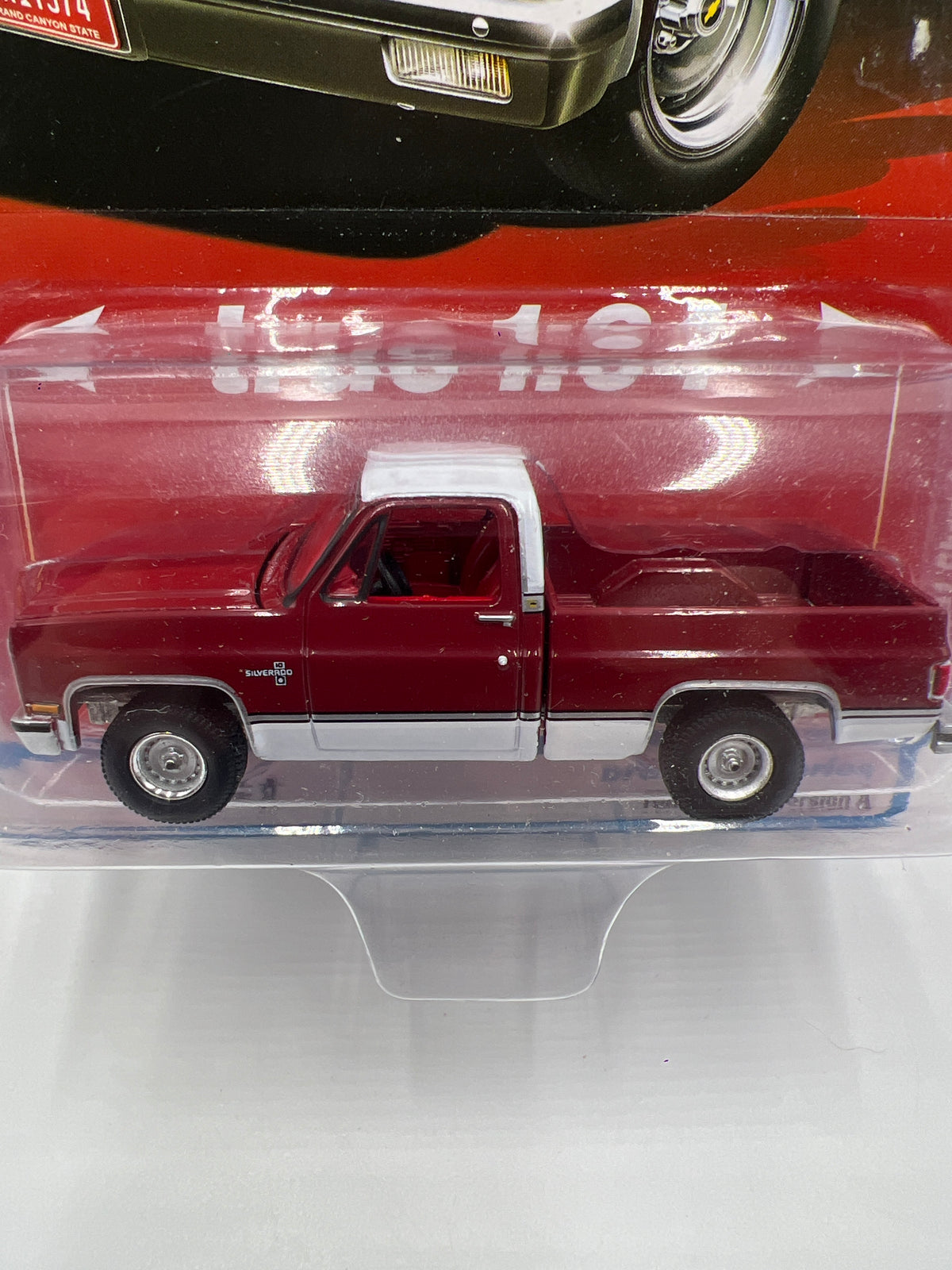 Auto World Muscle Trucks Release 1 Version A 1981 Chevy Silverado 10 Fleetside Red 182D
