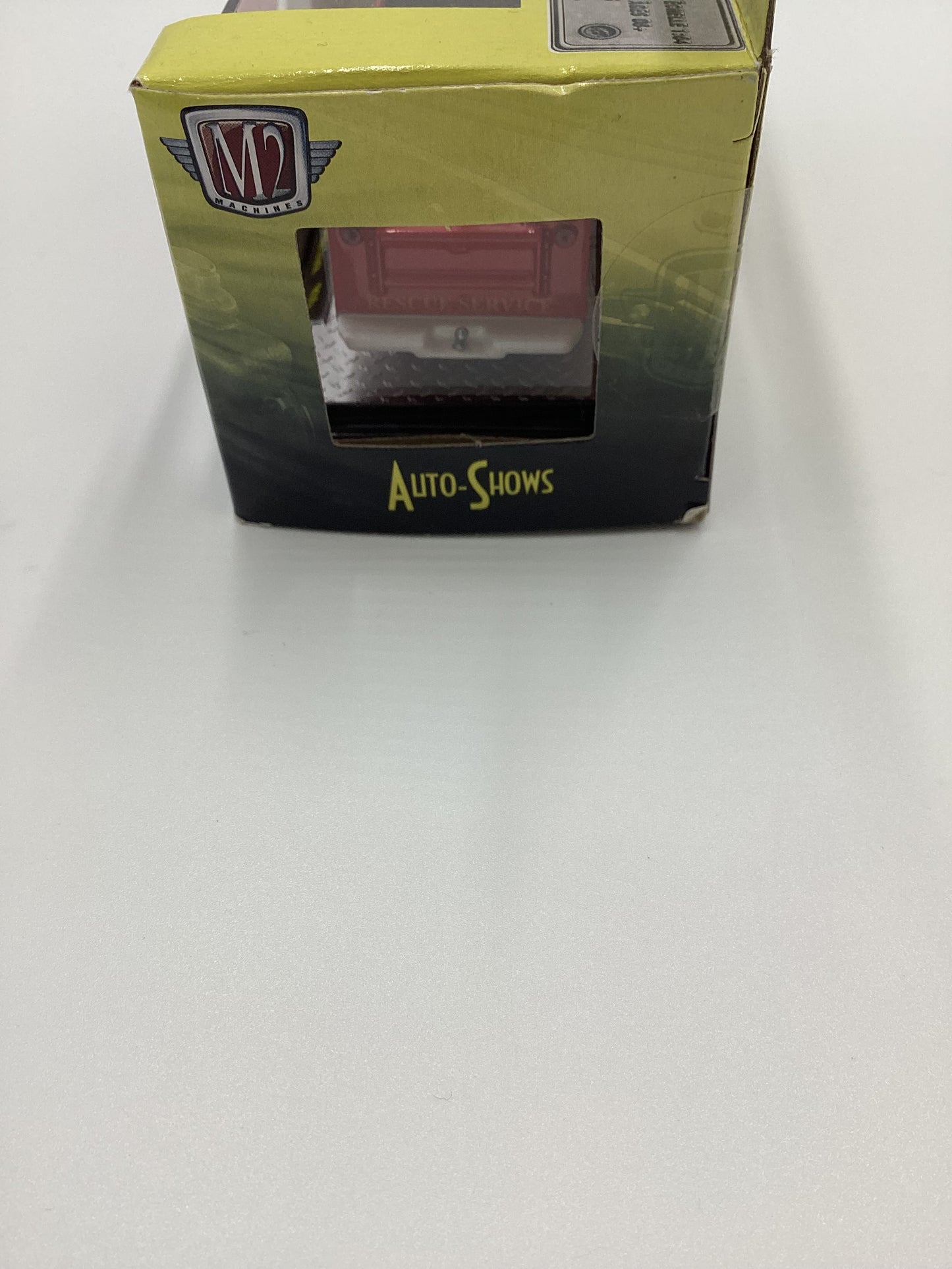 M2 Machines Auto Shows Rescue Service 1958 Chevrolet Apache Brush Truck R55