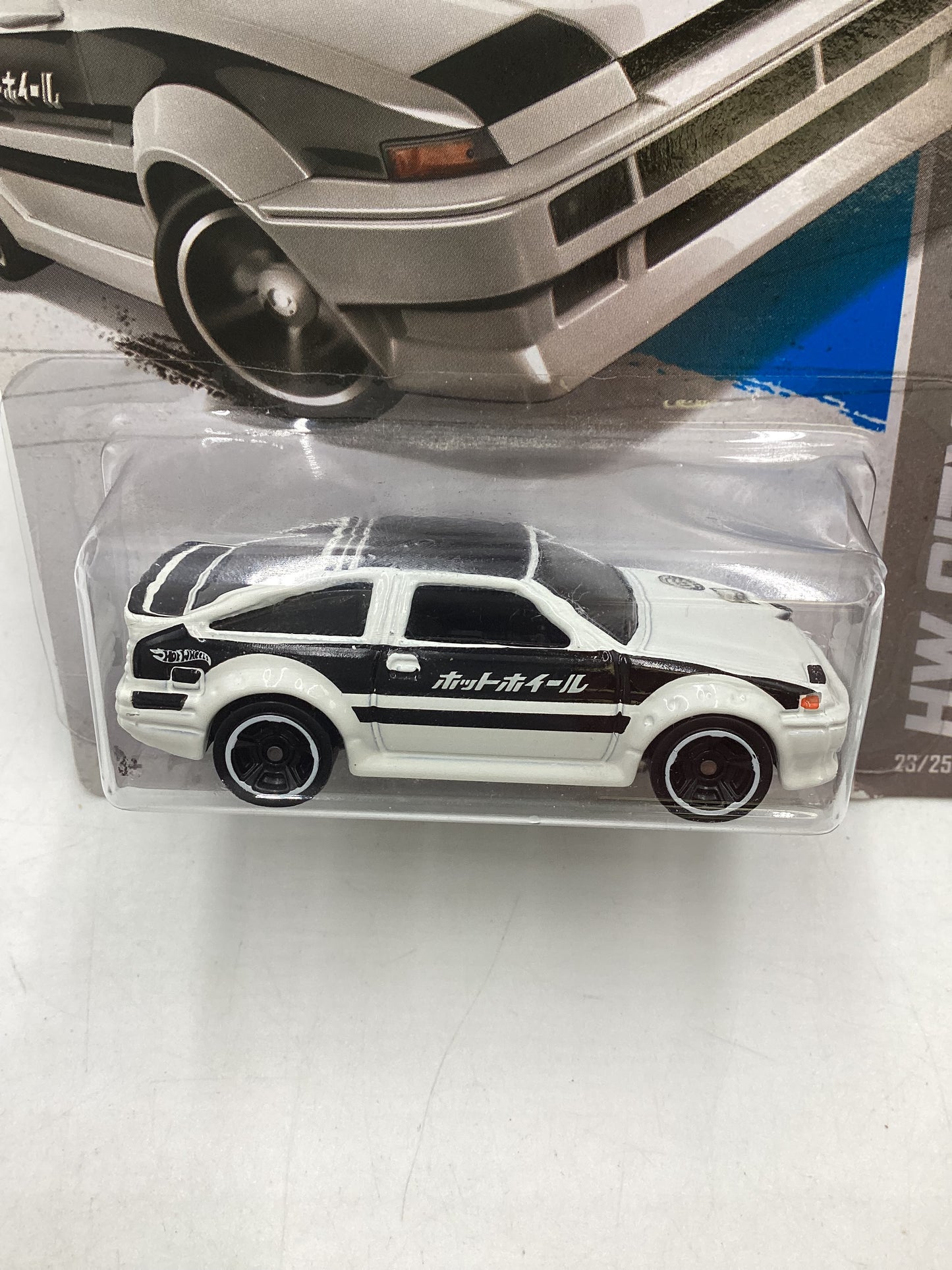 2013 Hot wheels #23 Toyota AE 86 Corolla White 95B