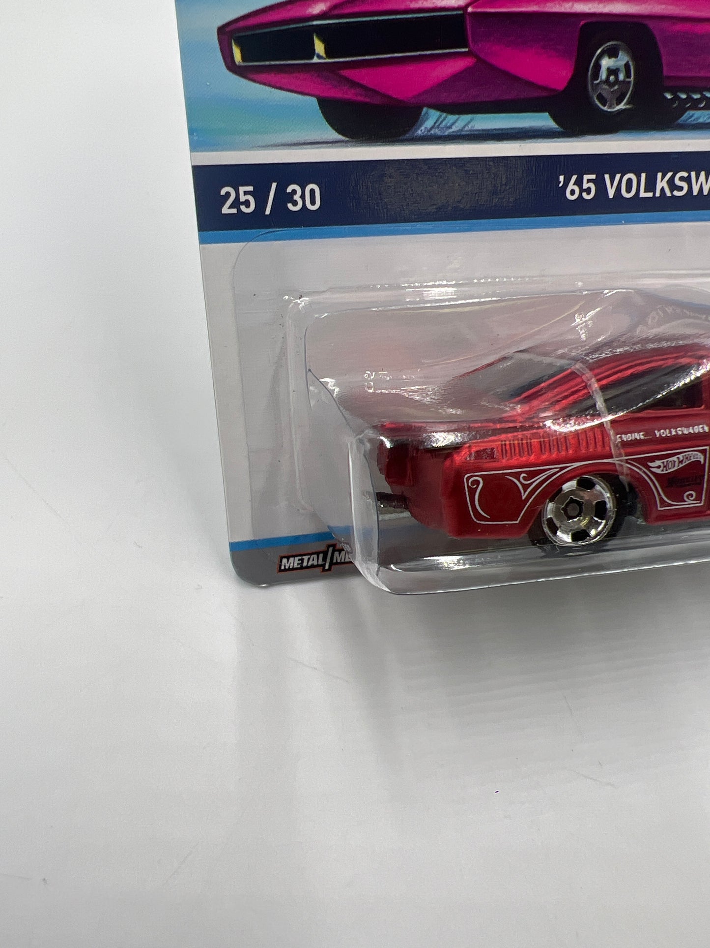 Hot Wheels Cool Classics #25 65 Volkswagen Fastback Red (Pink Car Card)