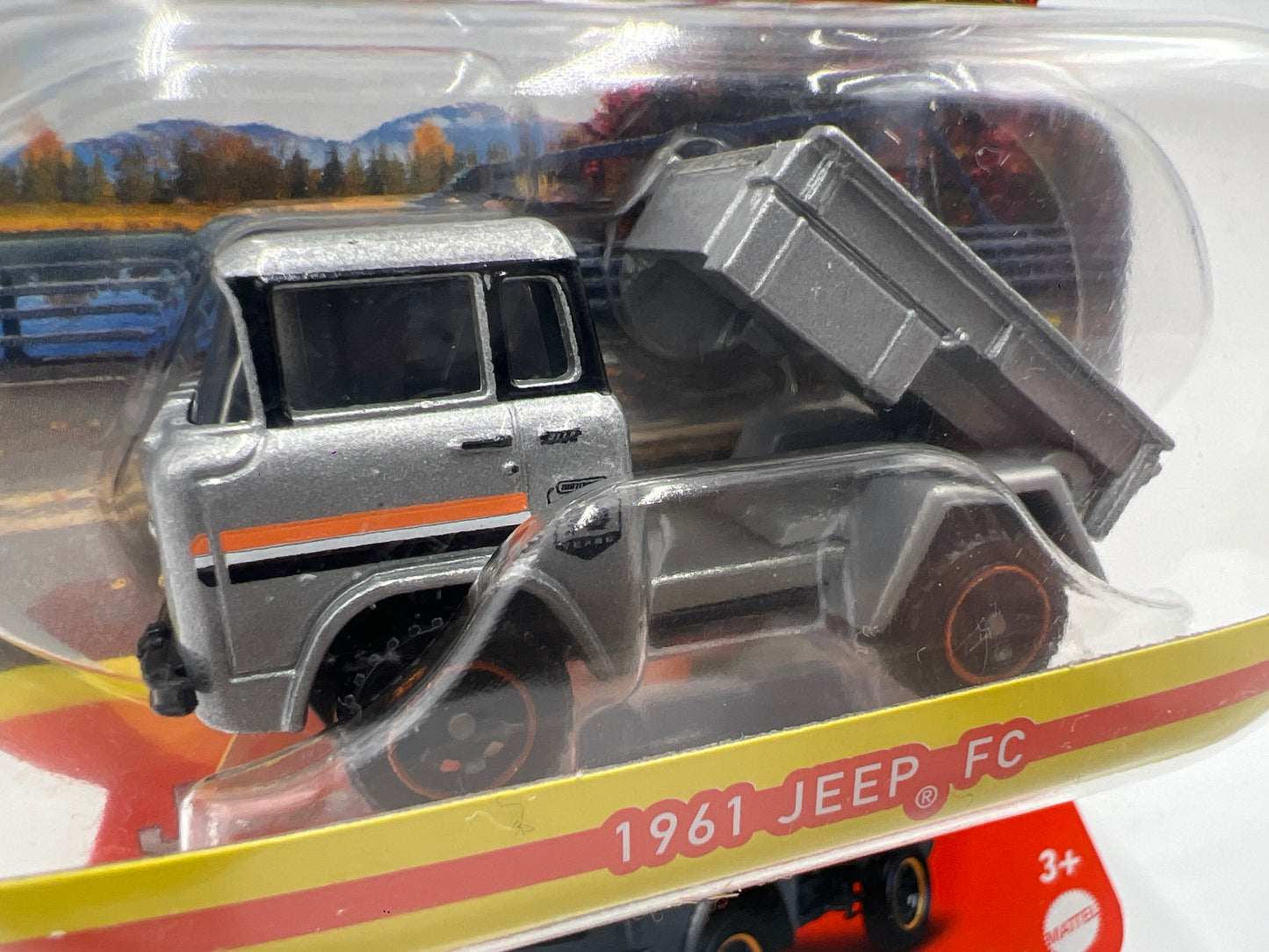 Matchbox Moving Parts #35 1961 Jeep FC Silver Special Edition 162A