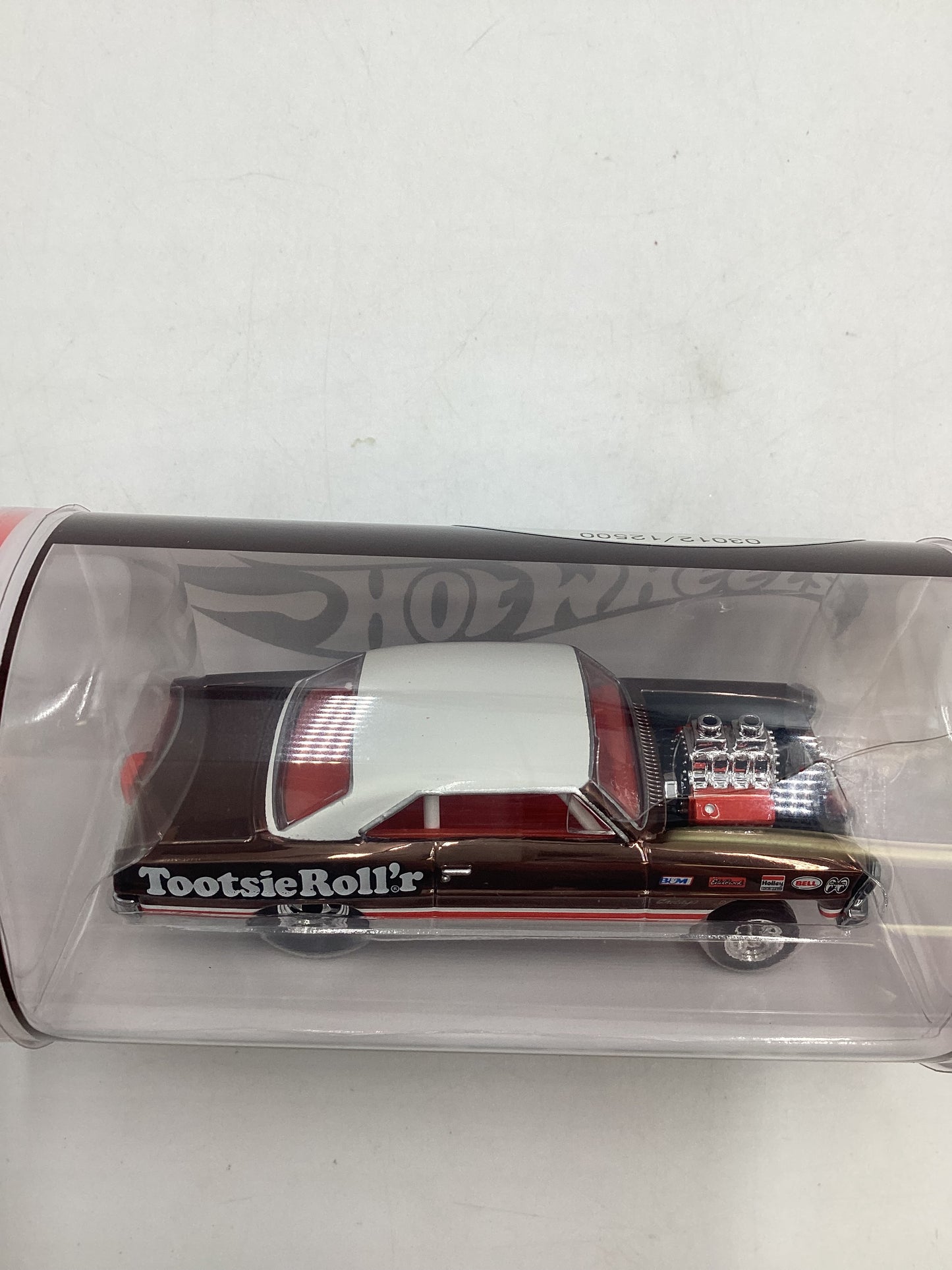 2021 Hot Wheels RLC Tootsie Roll’r #03012/12500 66 Super Nova Cracked Blister