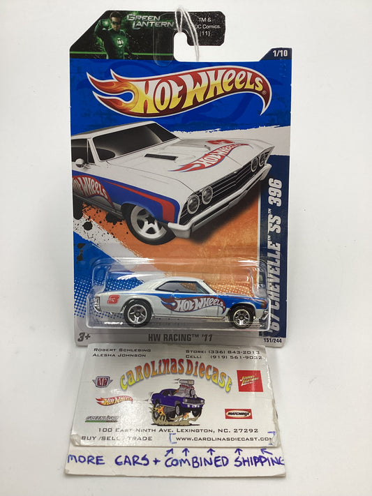 2011 Hot wheels #151 67 Chevelle SS 396 White Green Lantern Card 10B