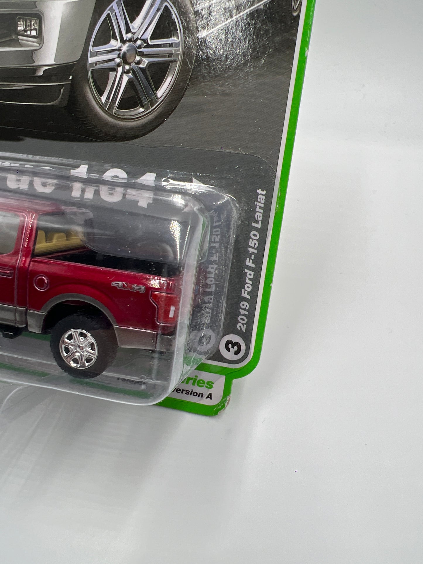 Auto World Muscle Trucks Release 3 Version A 2019 Ford F-150 Lariat Red 183C