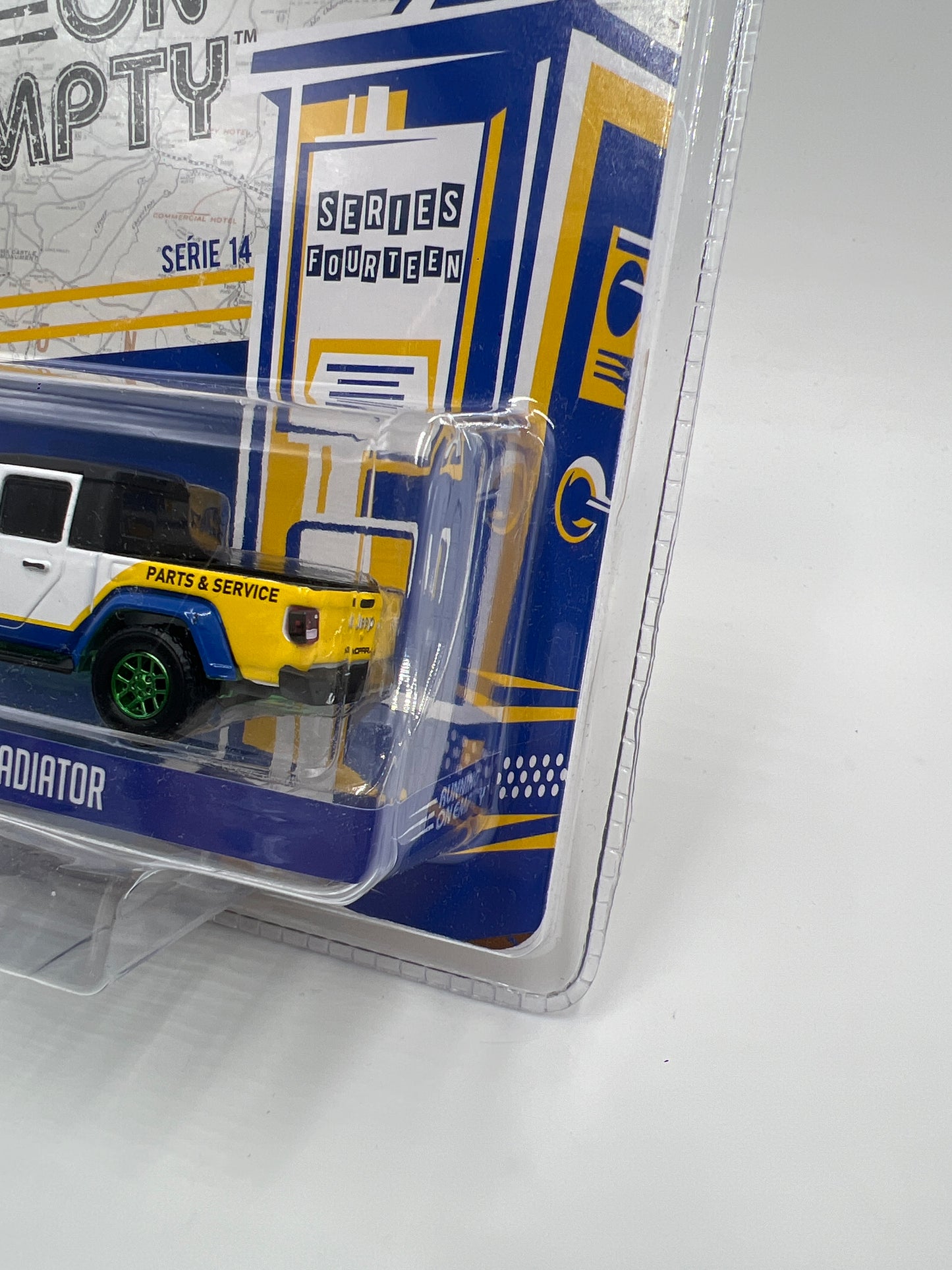 Greenlight Running On Empty Series 14 CHASE 2021 Jeep Gladiator Mopar