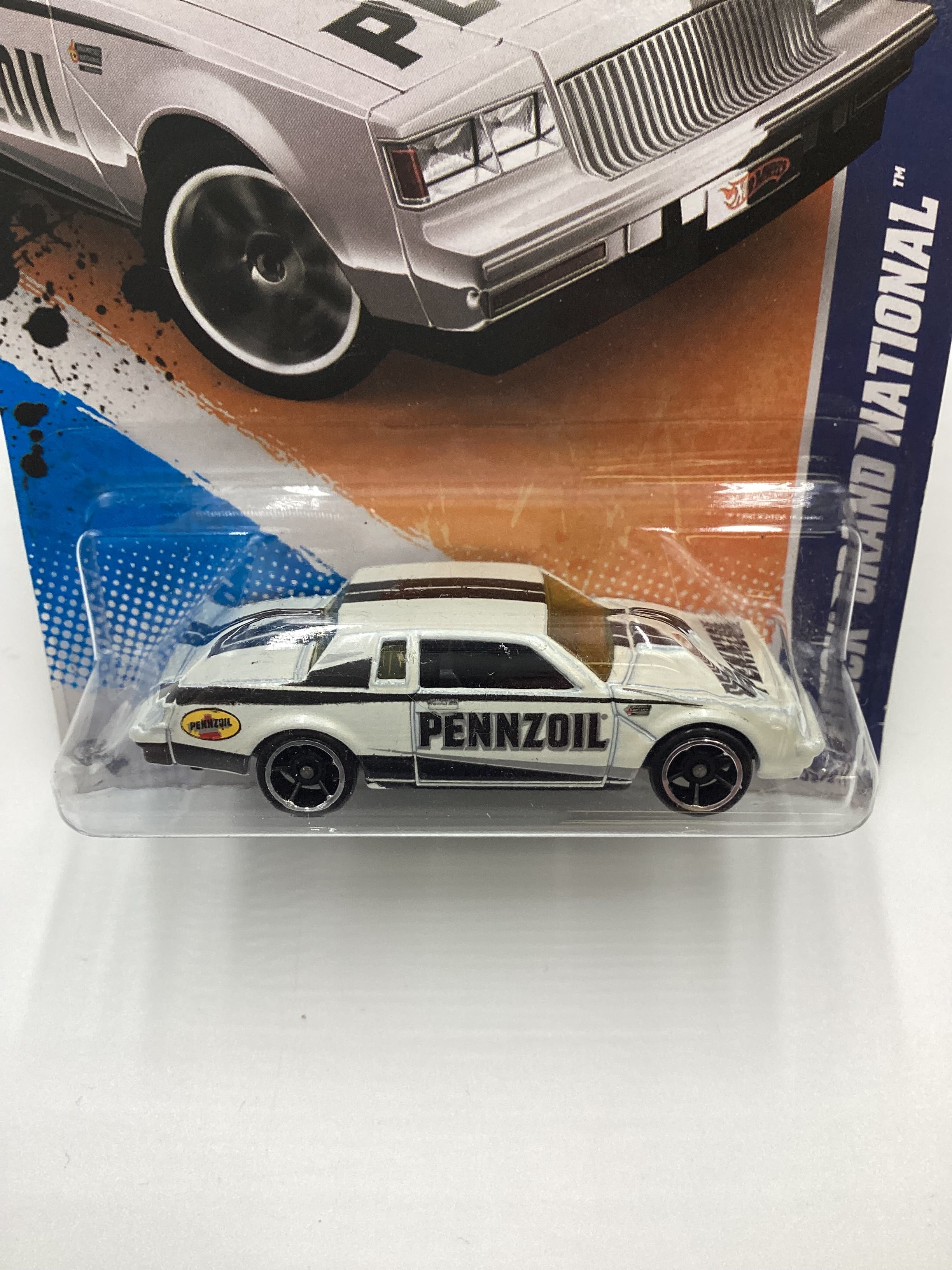 2011 Hot Wheels #139 Buick Grand National White 53D – carolinasdiecast