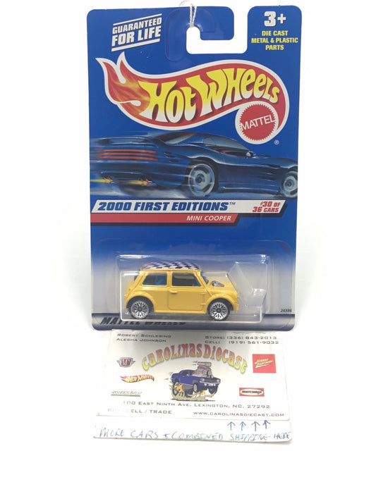2000 Hot Wheels #90 Mini Cooper Metal base Pop off body