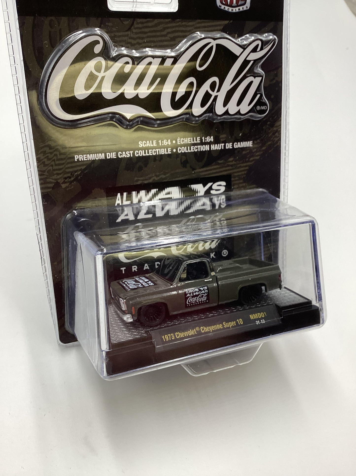 M2 Machines 1973 Chevrolet Cheyenne Coca Cola NMD01