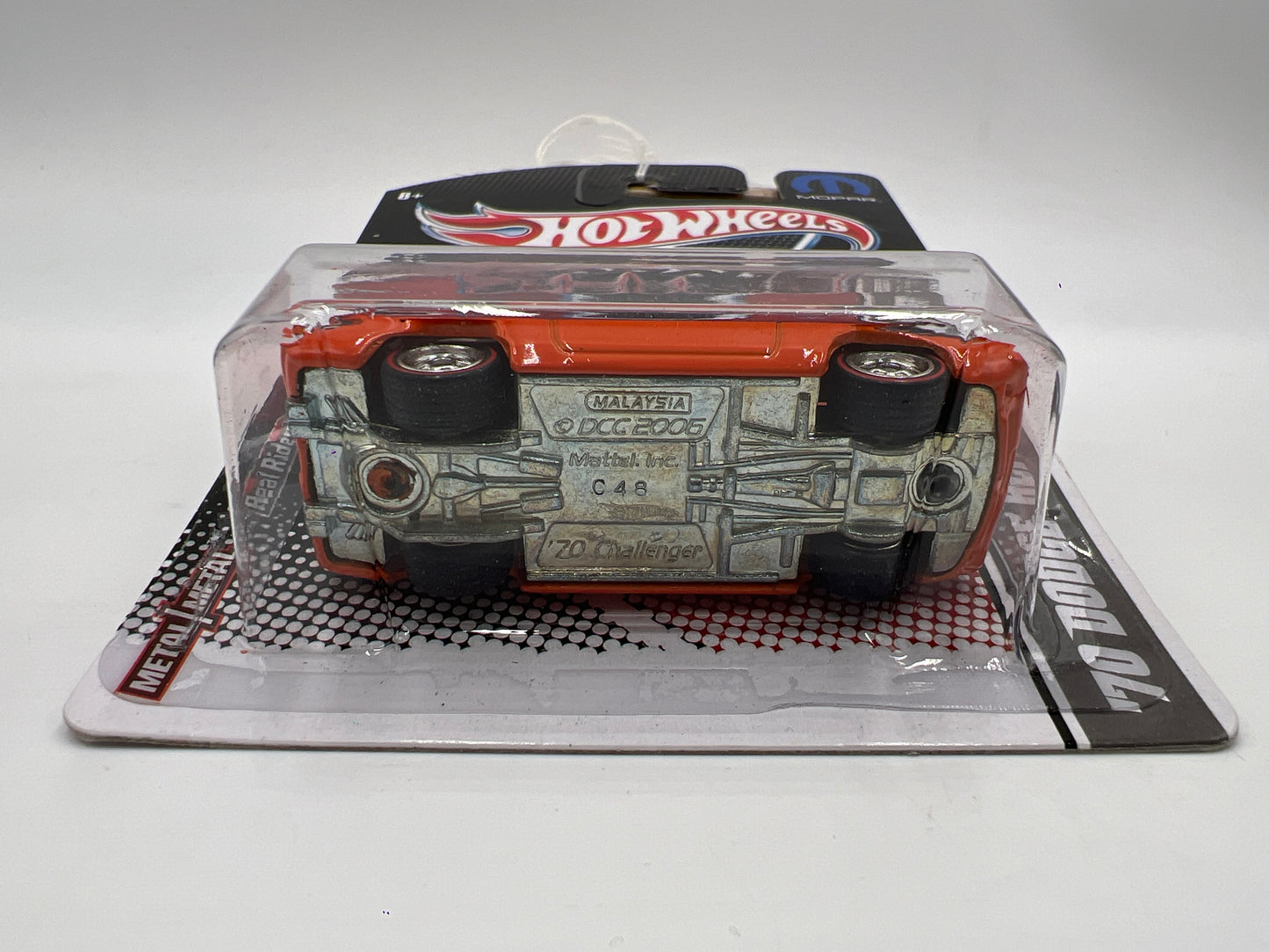 Hot Wheels Premium Garage Series #2 70 Dodge Hemi Challenger Orange